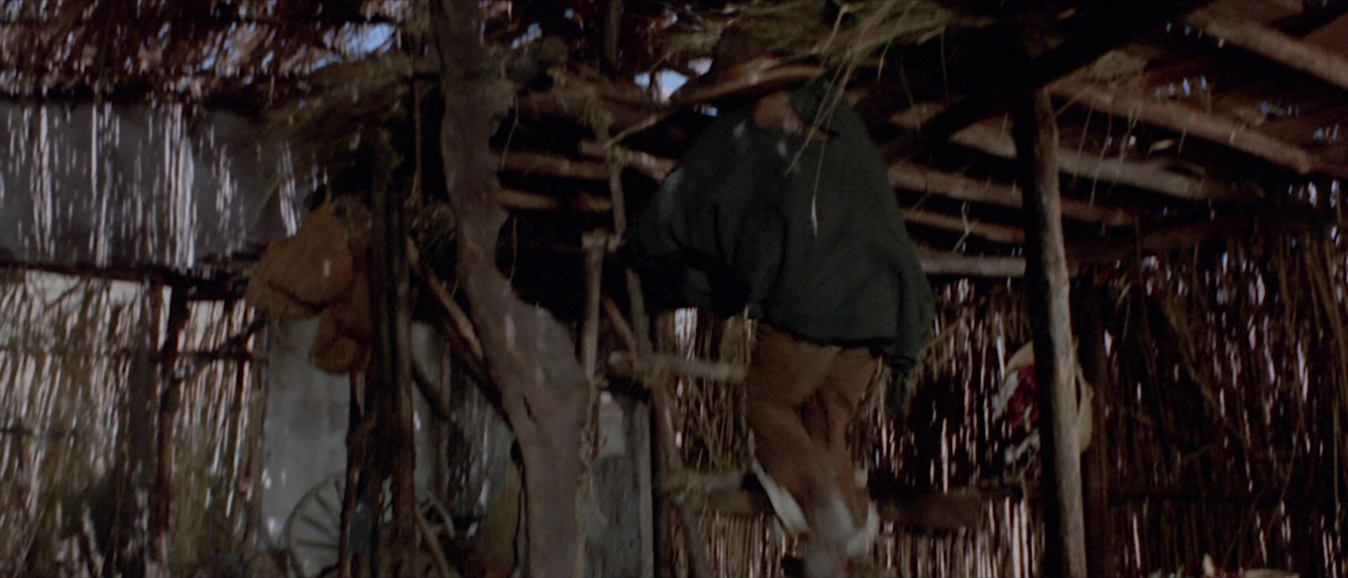 Per qualche dollaro in più (1965), wide, 2.33:1 — film still