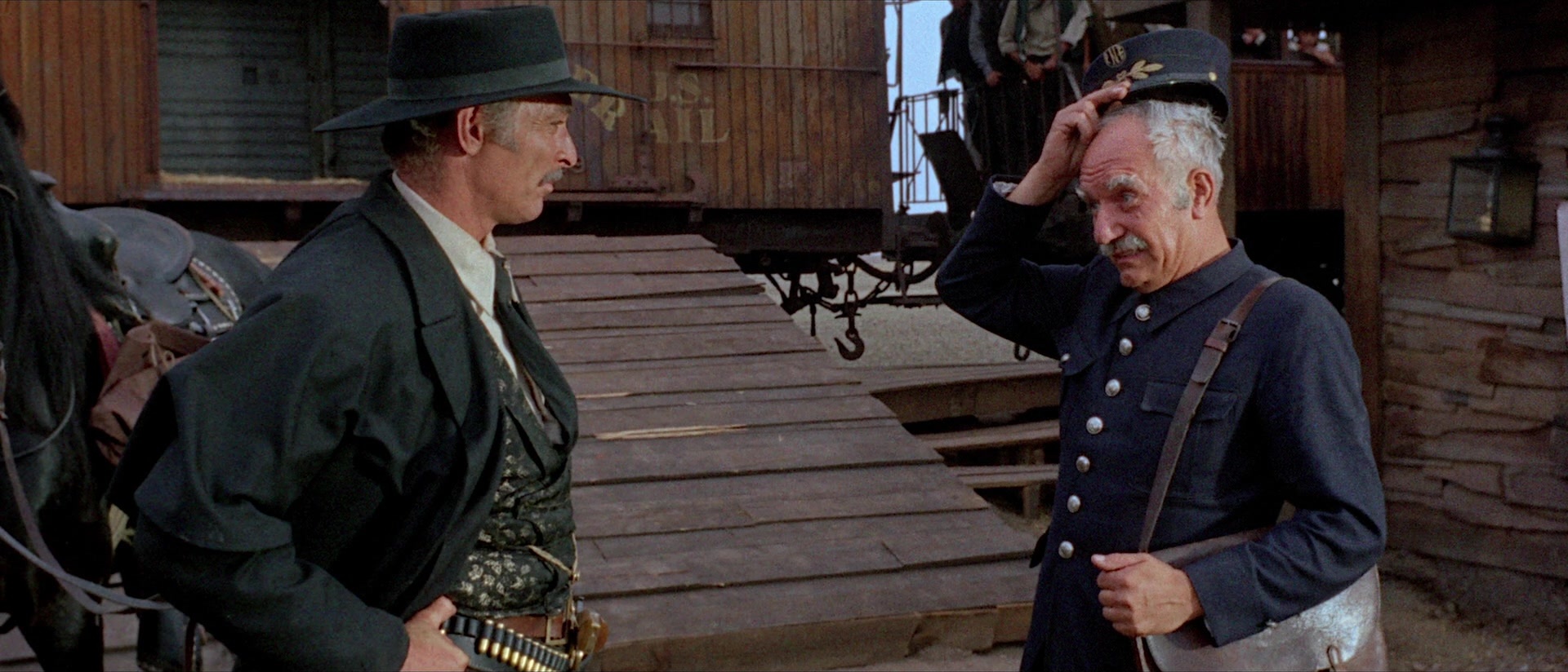 Per qualche dollaro in più (1965), wide, 2.33:1 — film still