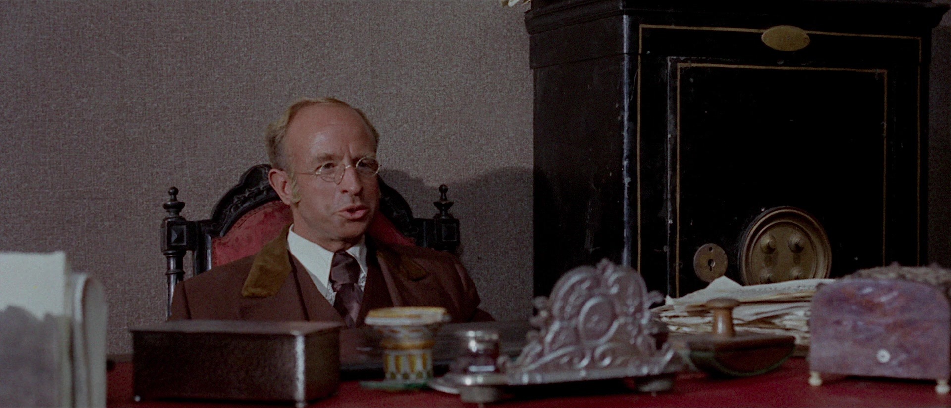 Per qualche dollaro in più (1965), wide, 2.33:1 — film still