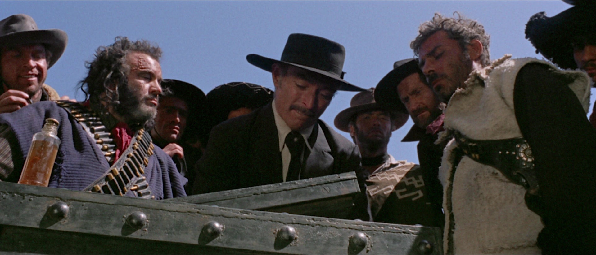Per qualche dollaro in più (1965), wide, 2.33:1 — film still