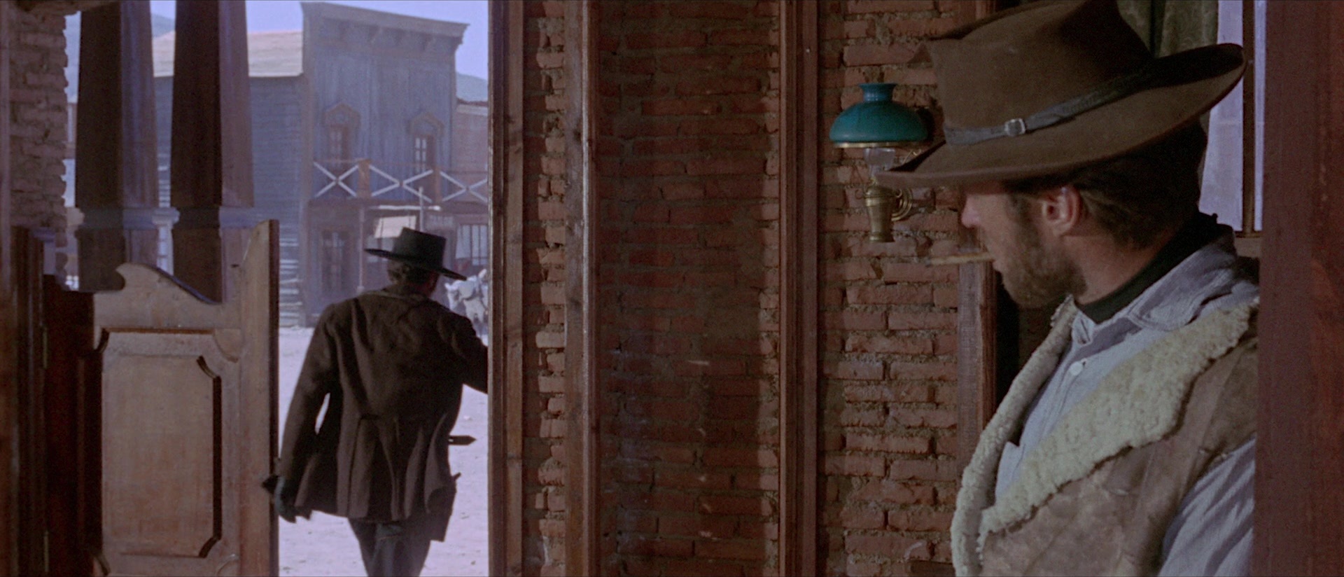 Per qualche dollaro in più (1965), wide, 2.33:1 — film still