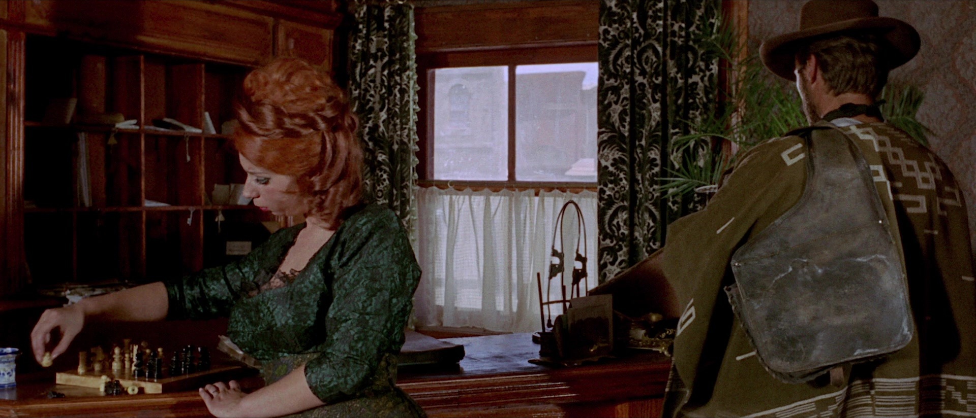 Per qualche dollaro in più (1965), wide, 2.33:1 — film still