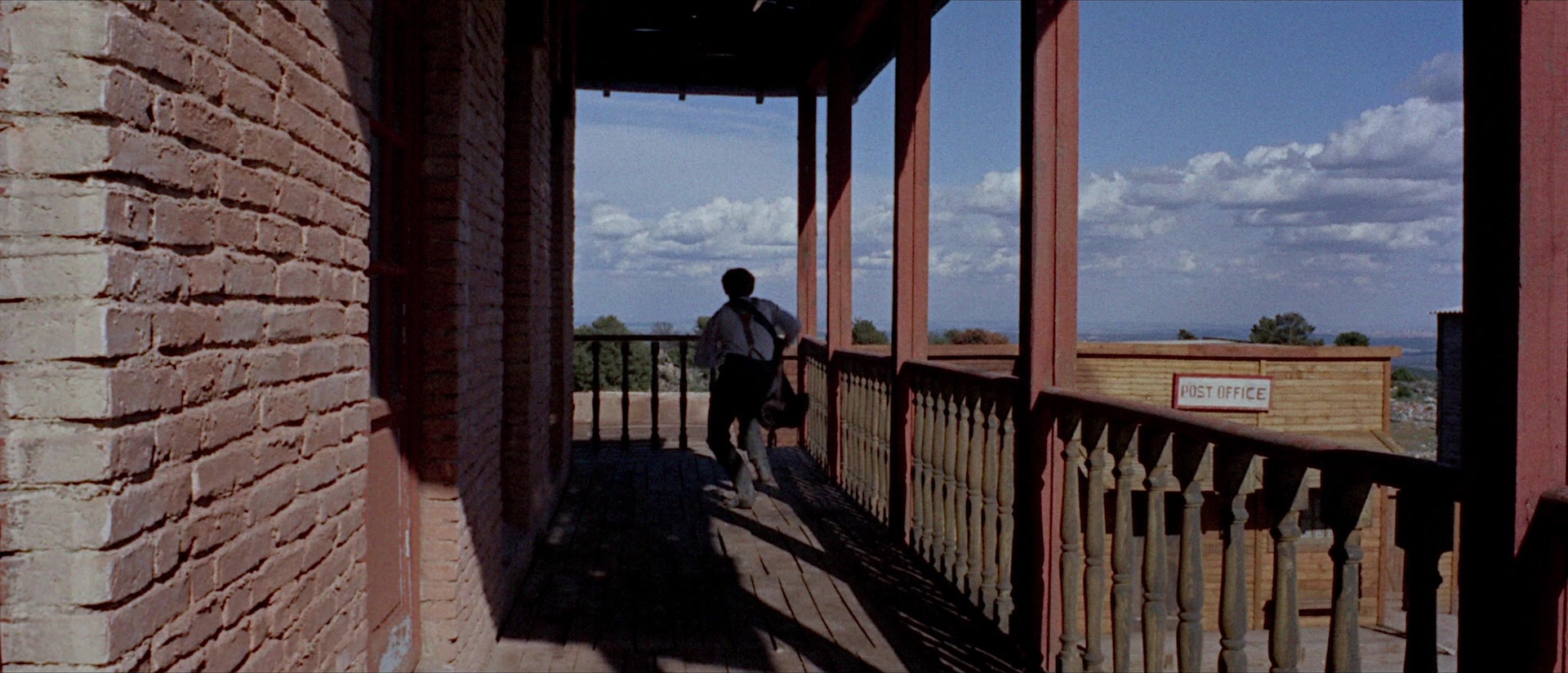Per qualche dollaro in più (1965), wide, 2.33:1 — film still