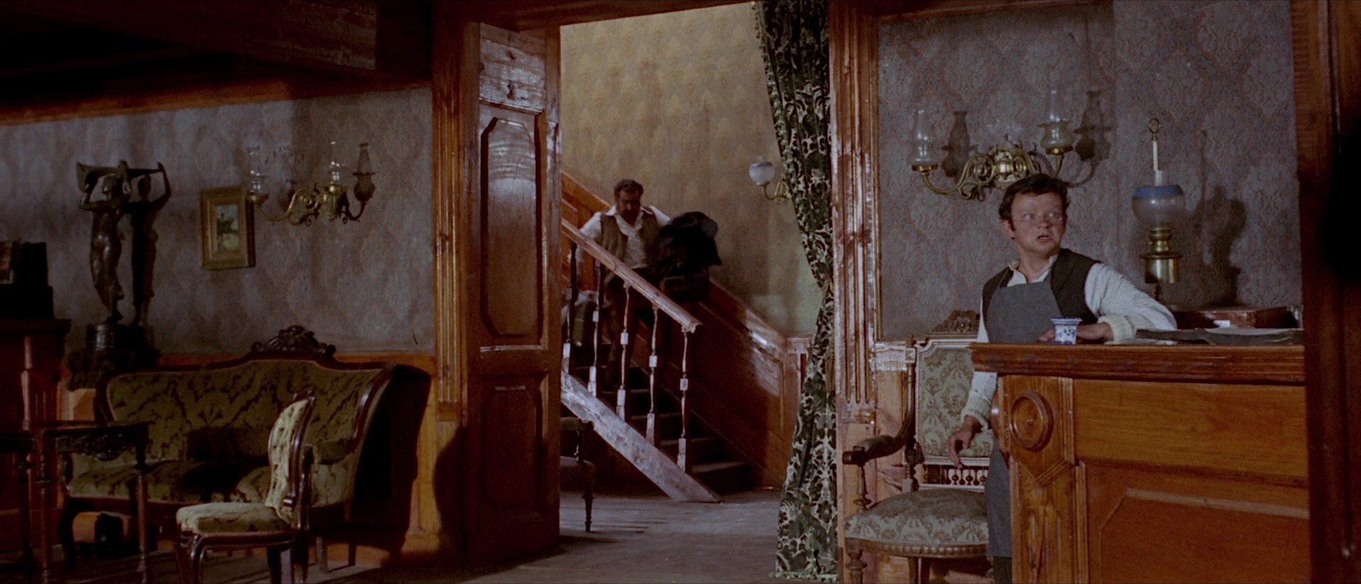 Per qualche dollaro in più (1965), wide, 2.33:1 — film still