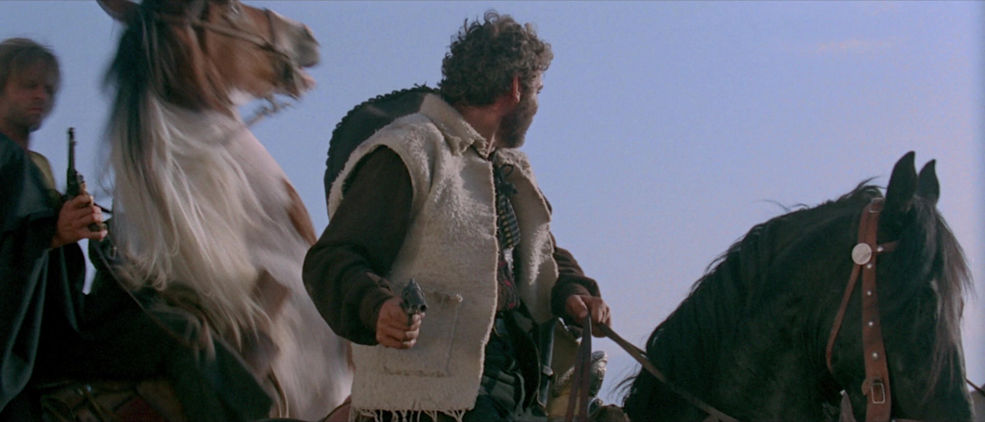Per qualche dollaro in più (1965), wide, 2.33:1 — film still