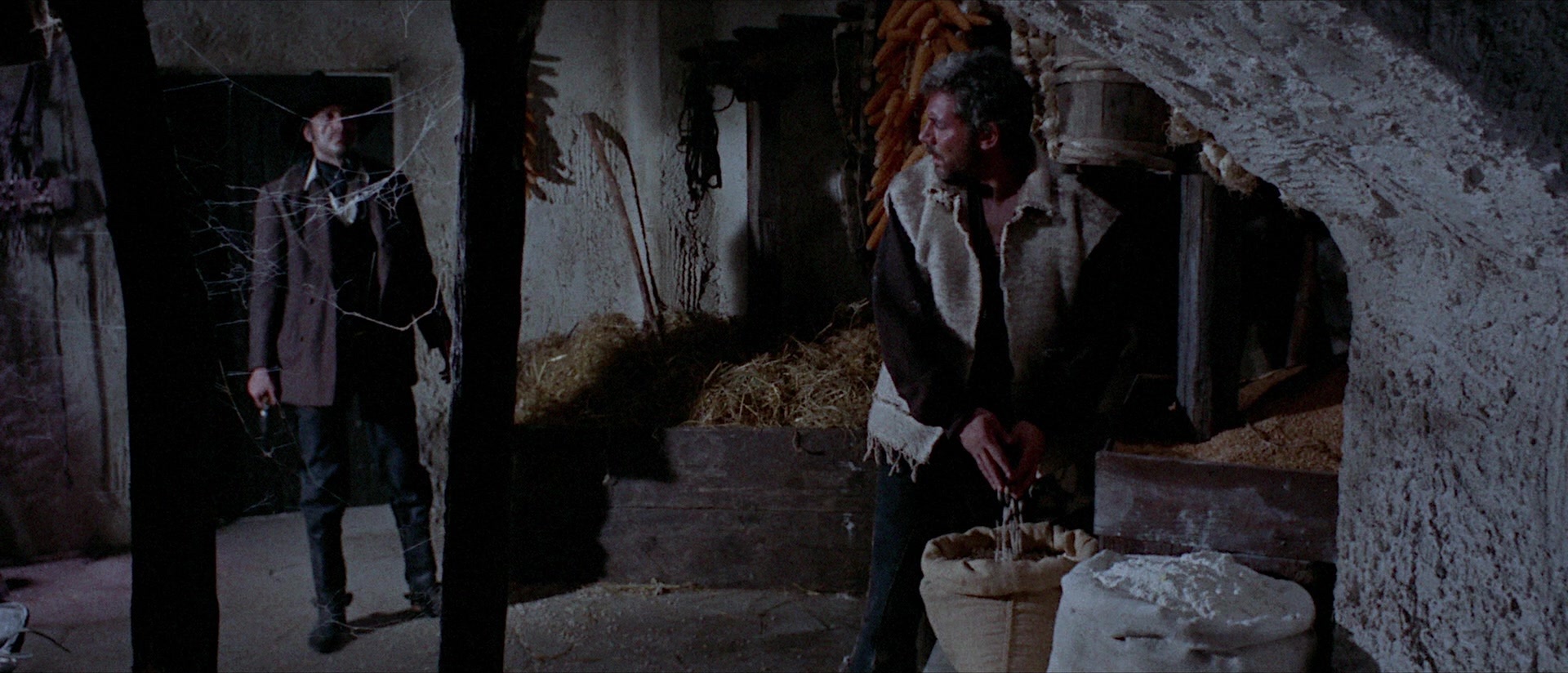 Per qualche dollaro in più (1965), wide, 2.33:1 — film still