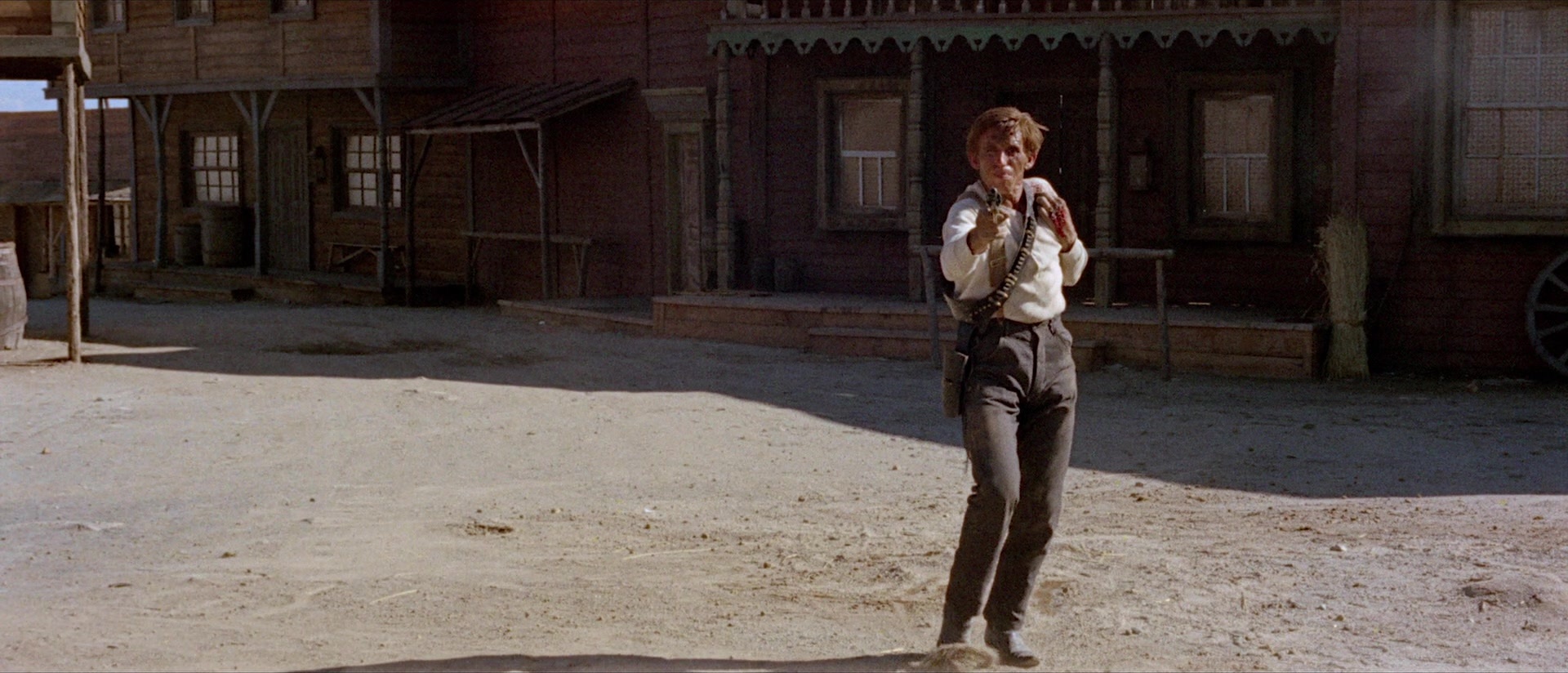Per qualche dollaro in più (1965), wide, 2.33:1 — film still