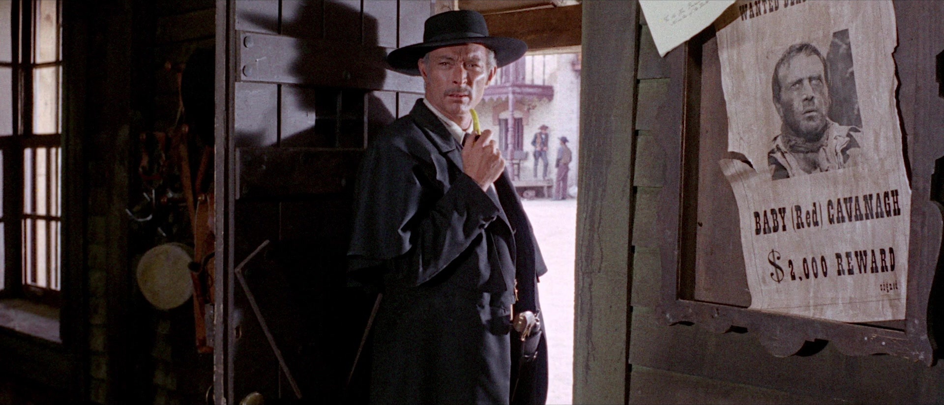 Per qualche dollaro in più (1965), wide, 2.33:1 — film still