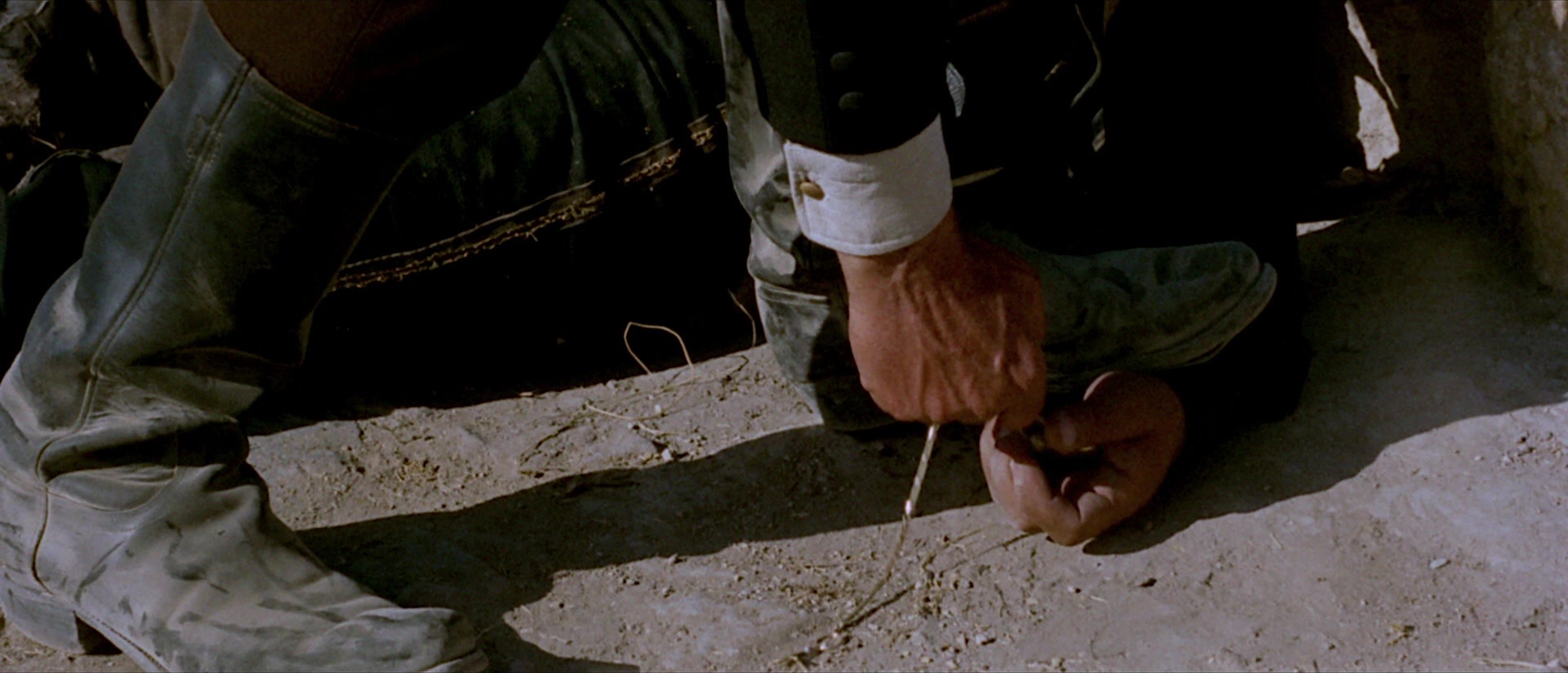 Per qualche dollaro in più (1965), wide, 2.33:1 — film still
