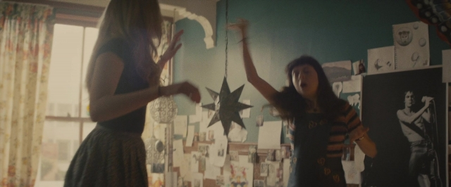 The Diary of a Teenage Girl — film still