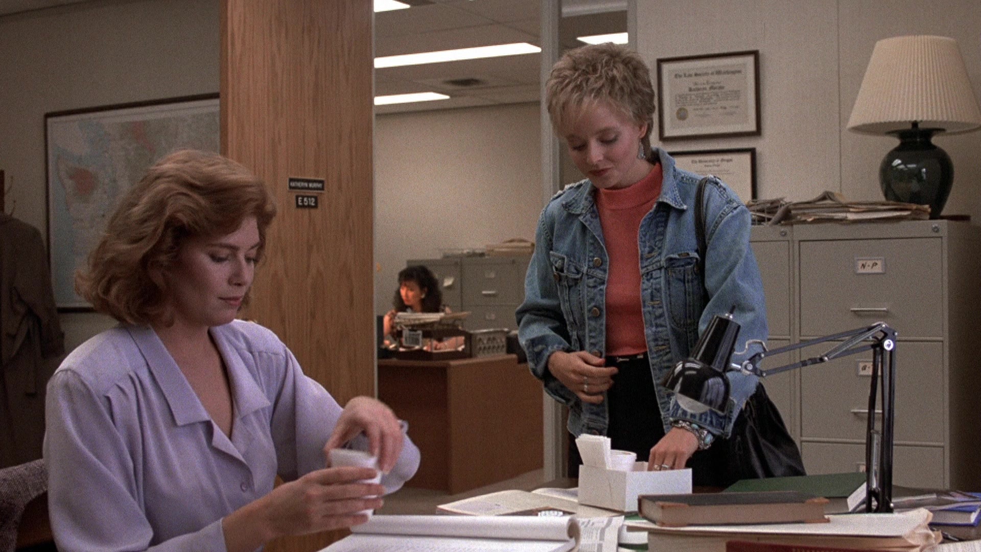 The Accused (1988), wide, 1.78:1 — film still