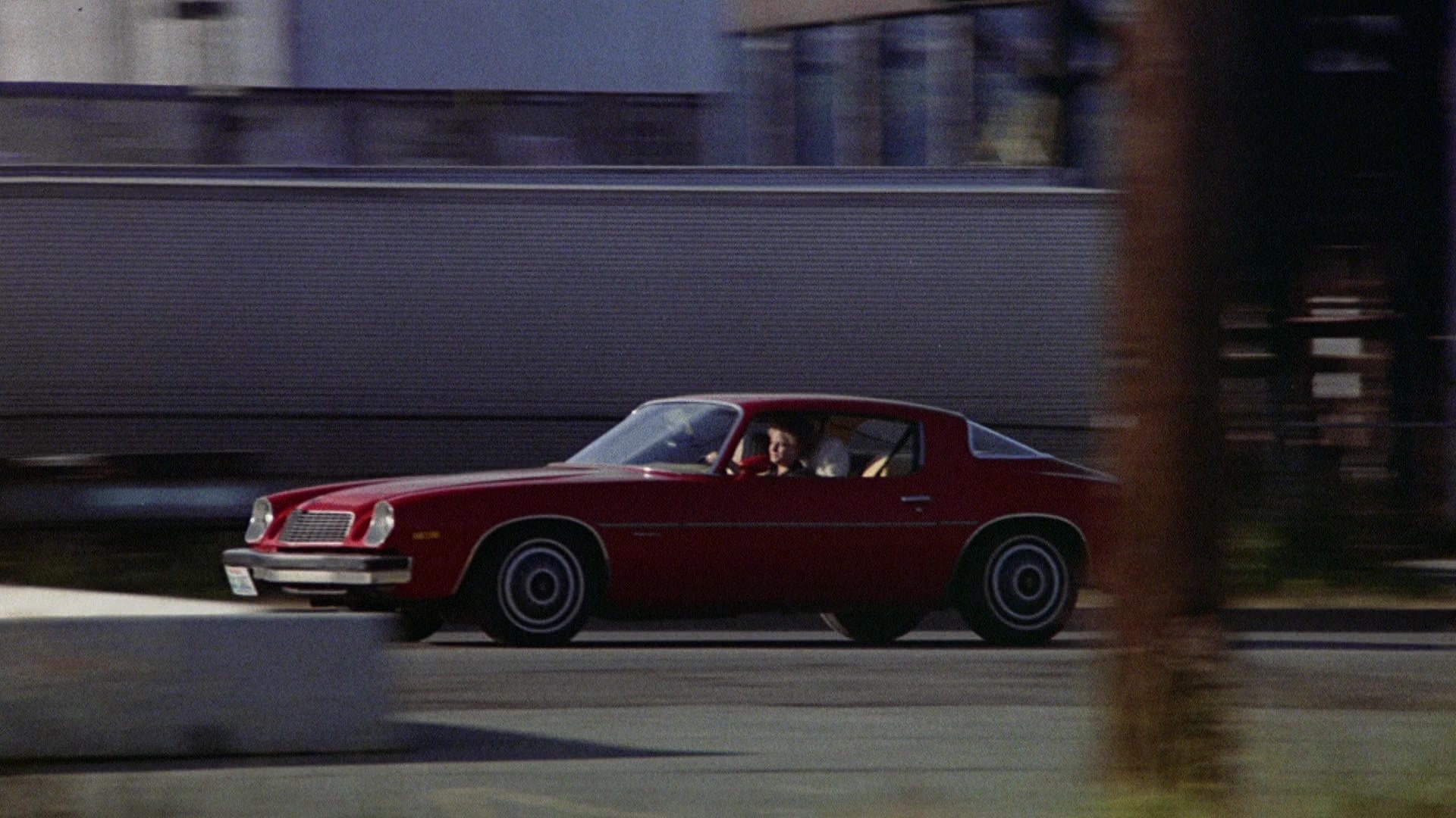 The Accused (1988), wide, 1.78:1 — film still
