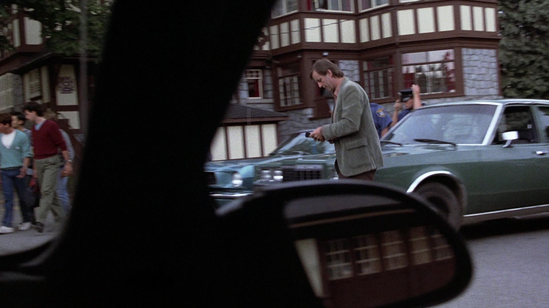 The Accused (1988), wide, 1.78:1 — film still