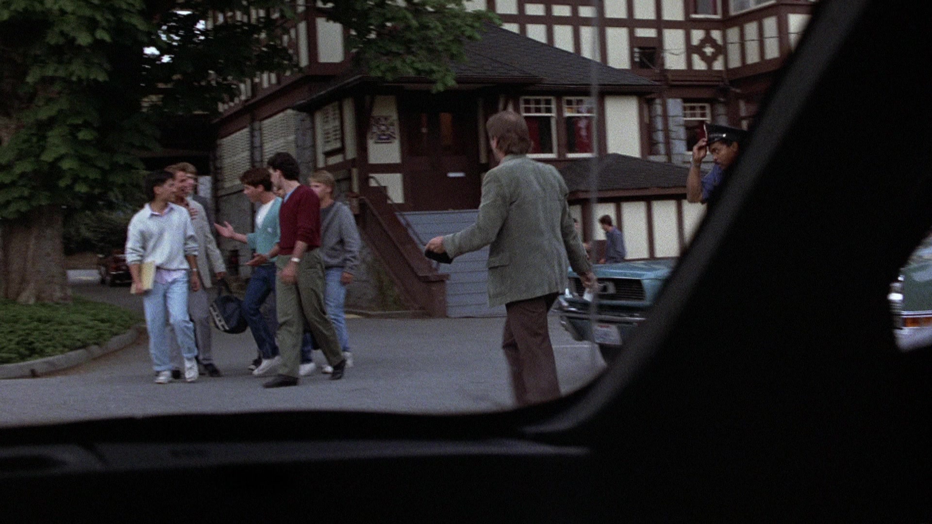 The Accused (1988), wide, 1.78:1 — film still