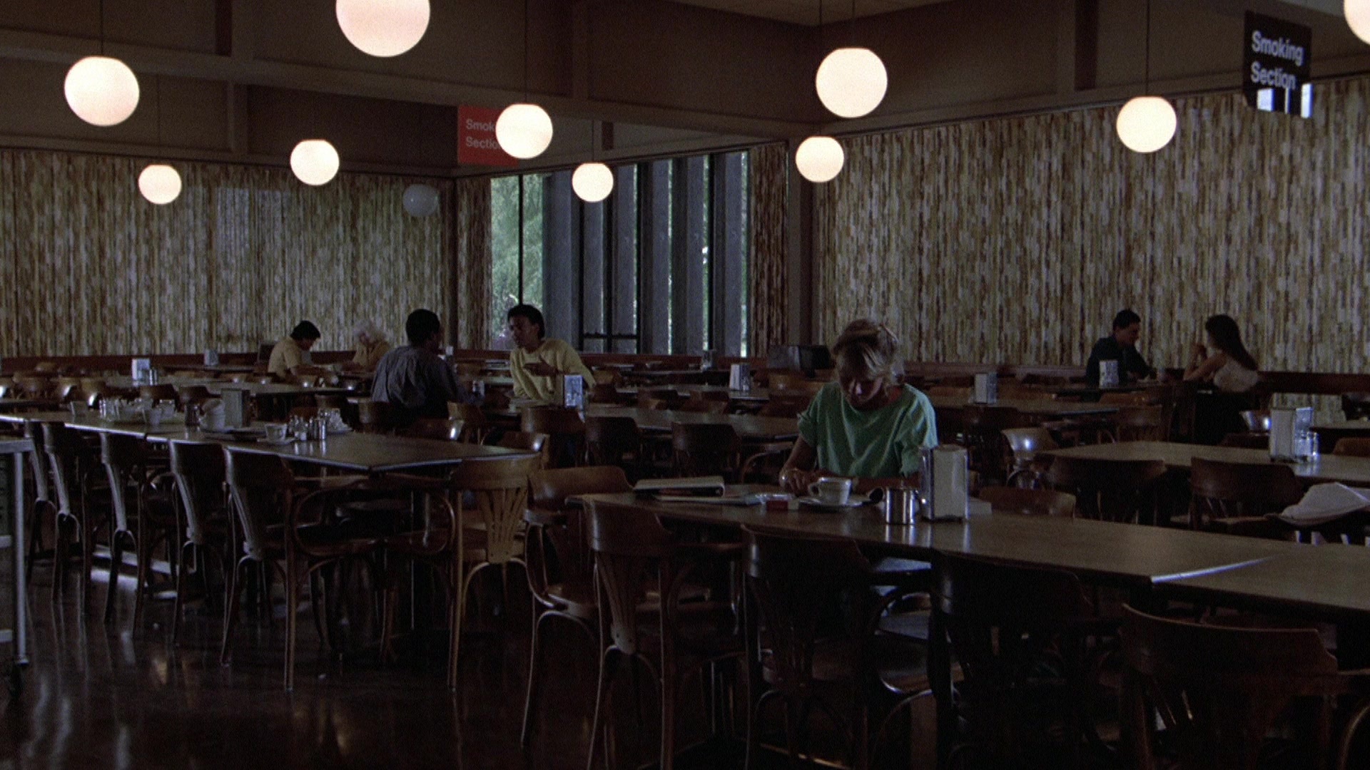 The Accused (1988), wide, 1.78:1 — film still