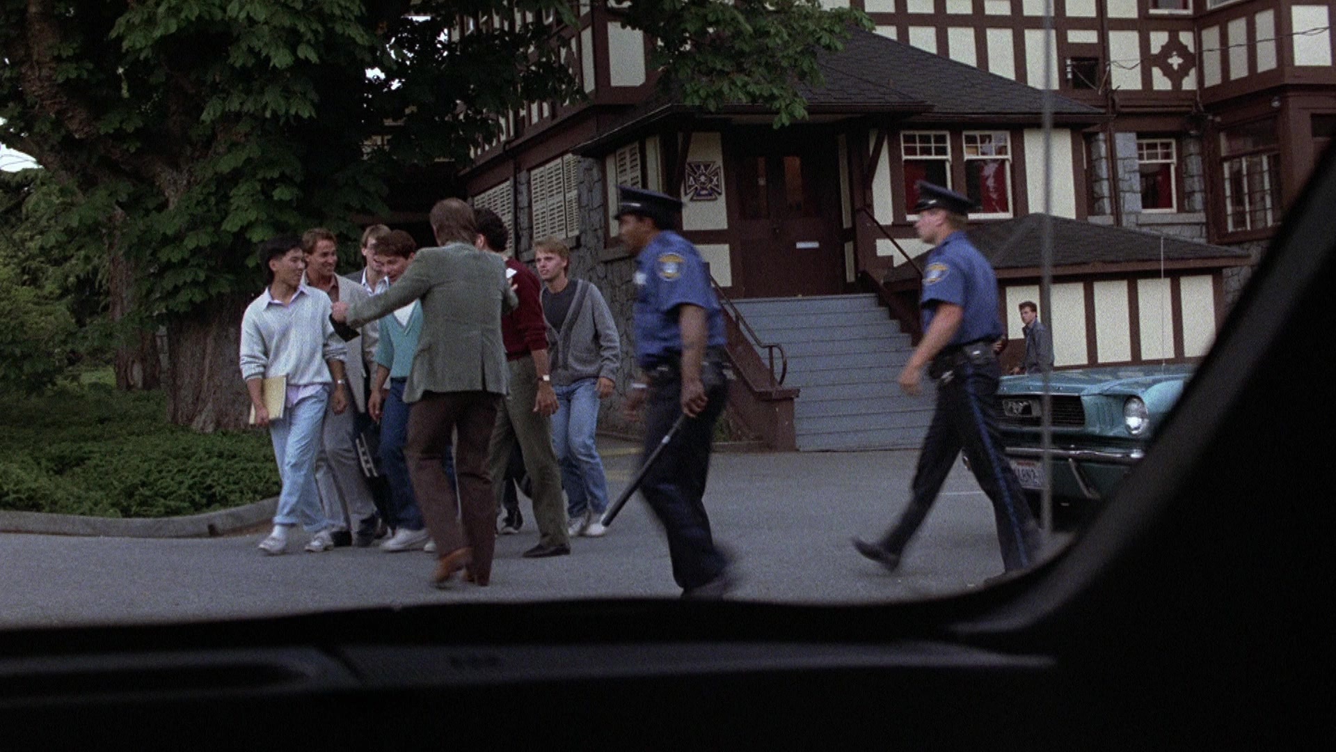 The Accused (1988), wide, 1.78:1 — film still