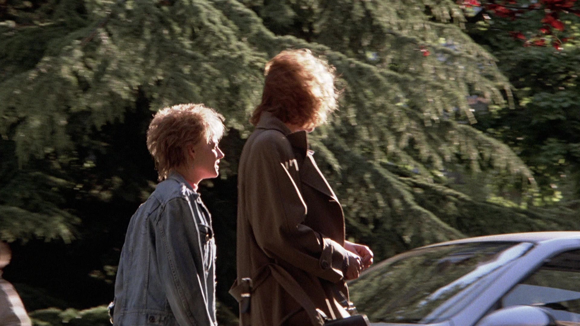 The Accused (1988), wide, 1.78:1 — film still