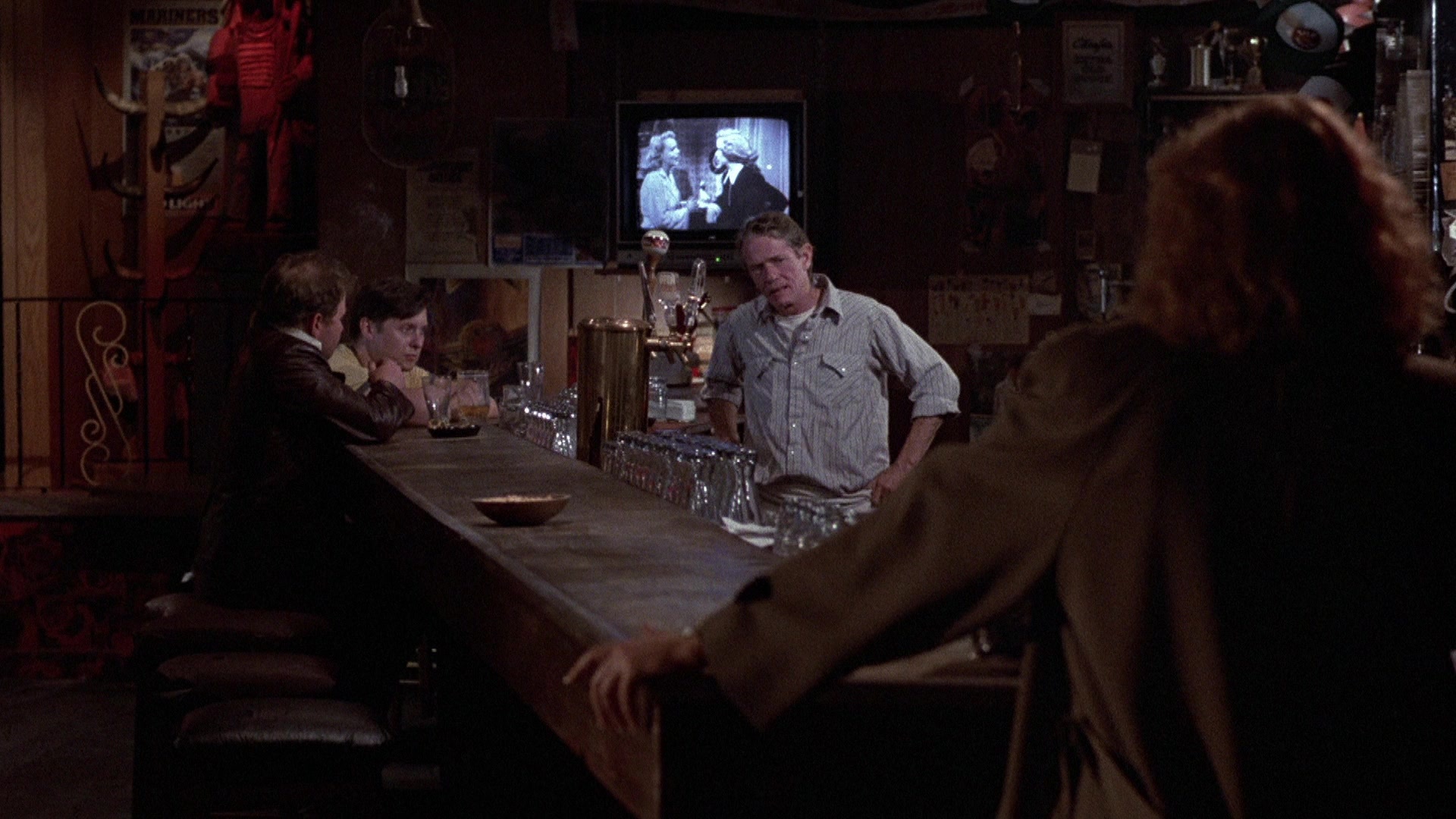 The Accused (1988), wide, 1.78:1 — film still