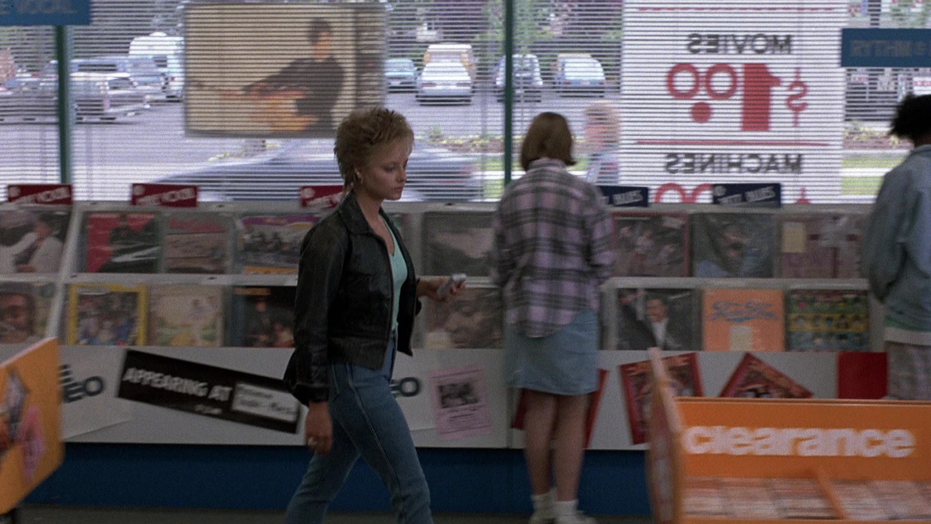 The Accused (1988), wide, 1.78:1 — film still