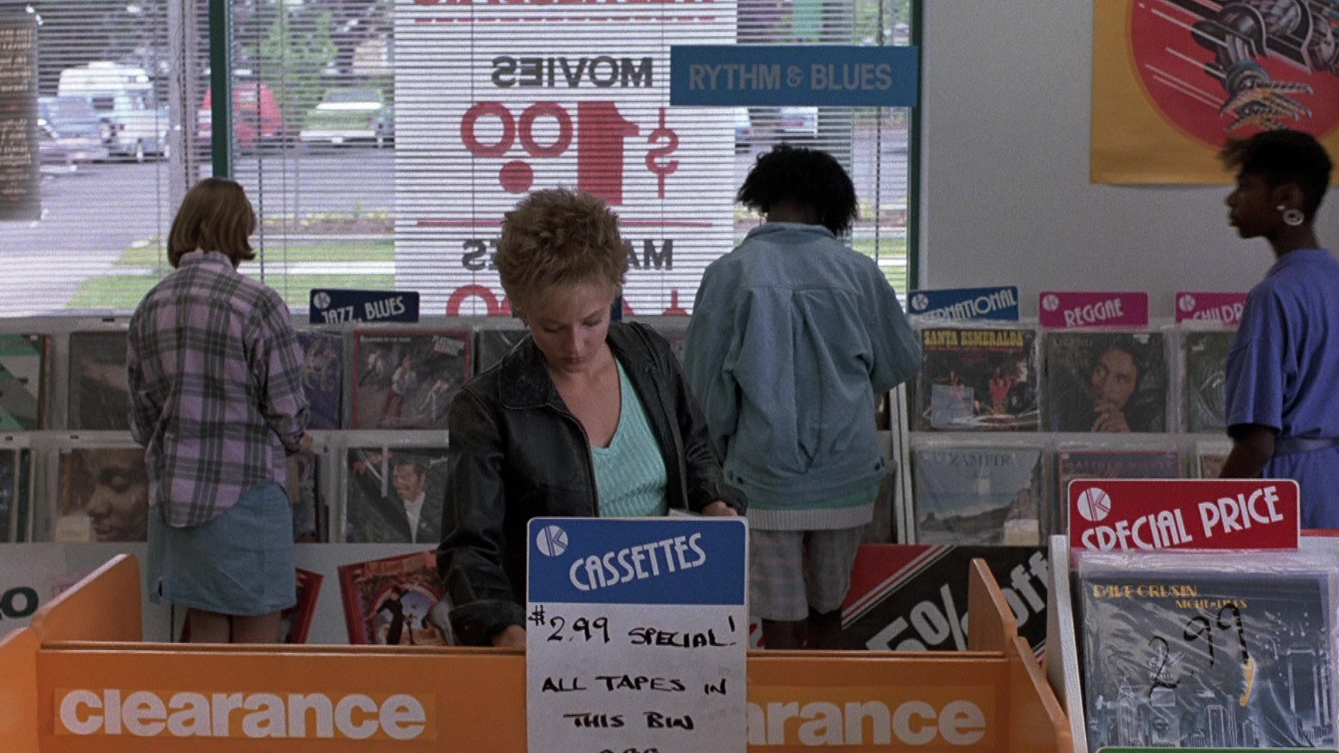 The Accused (1988), wide, 1.78:1 — film still