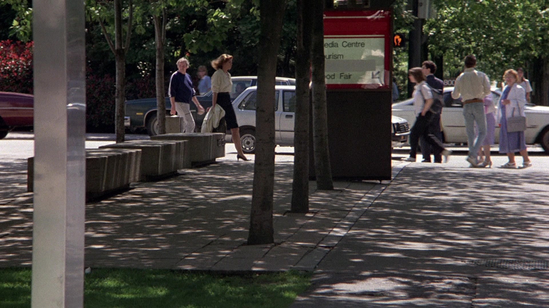 The Accused (1988), wide, 1.78:1 — film still