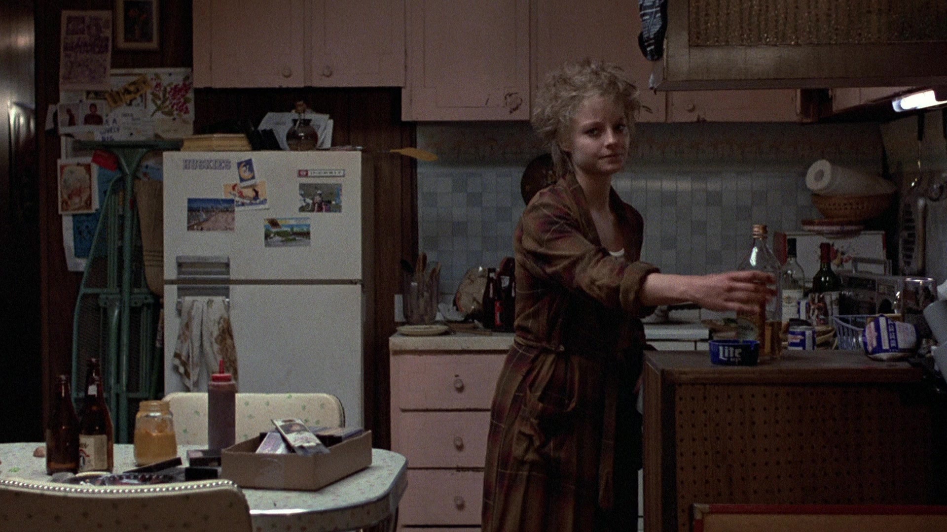 The Accused (1988), wide, 1.78:1 — film still