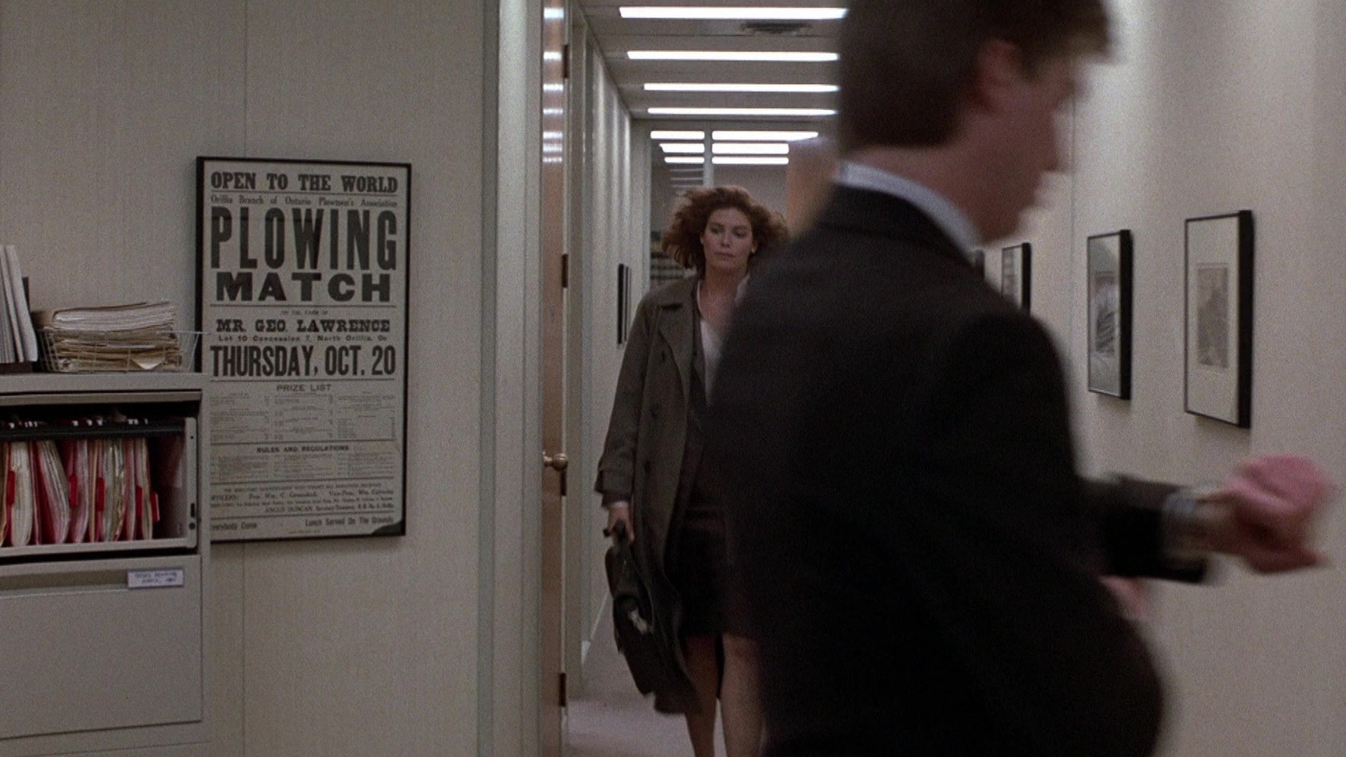 The Accused (1988), wide, 1.78:1 — film still