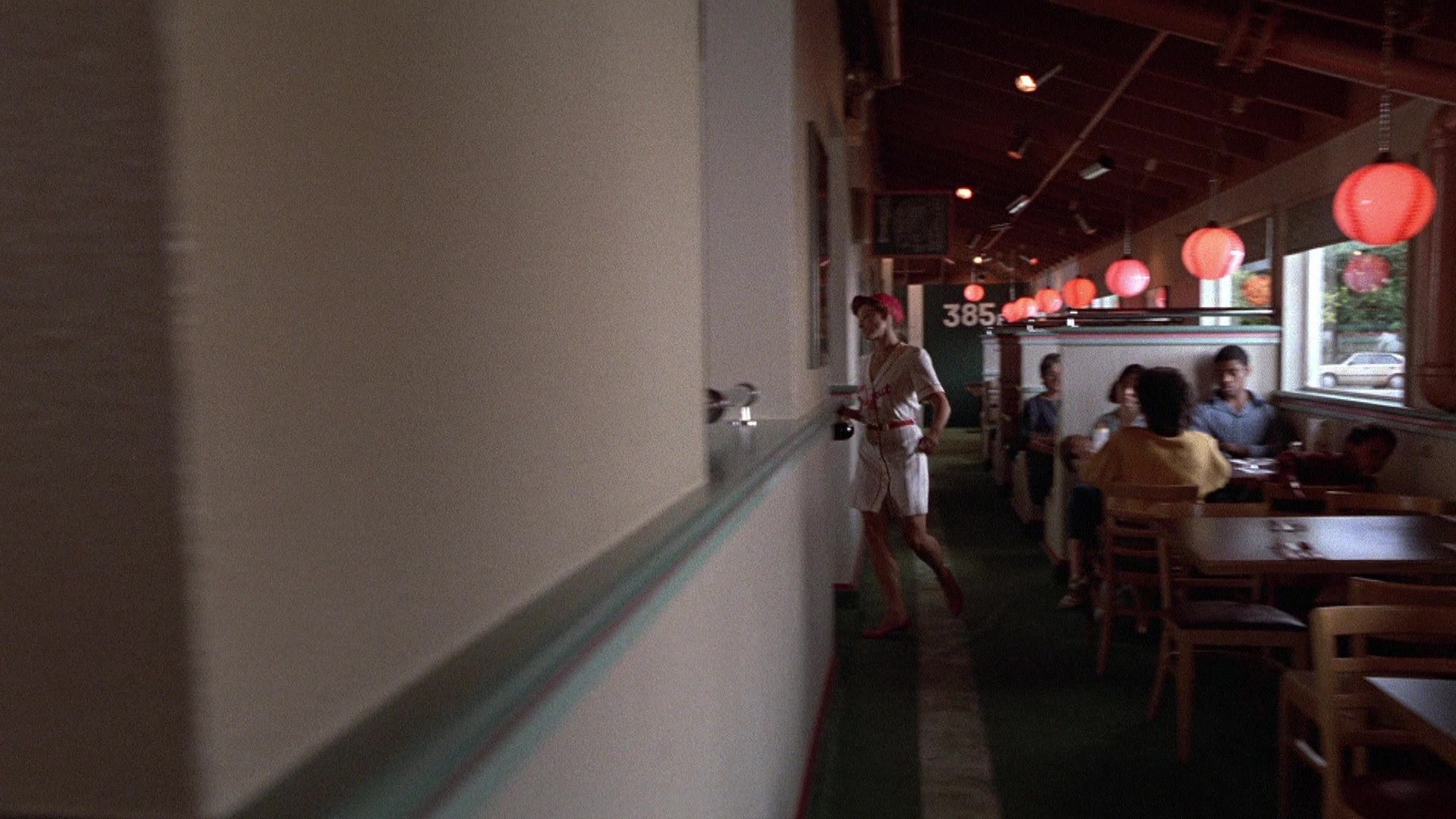 The Accused (1988), wide, 1.78:1 — film still