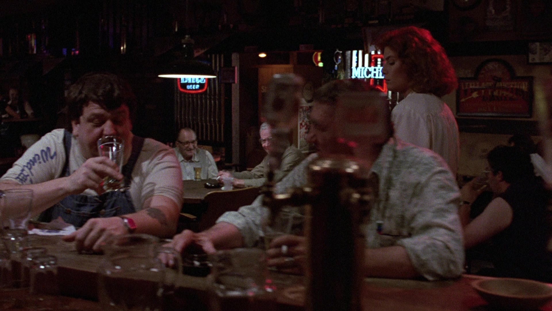 The Accused (1988), wide, 1.78:1 — film still