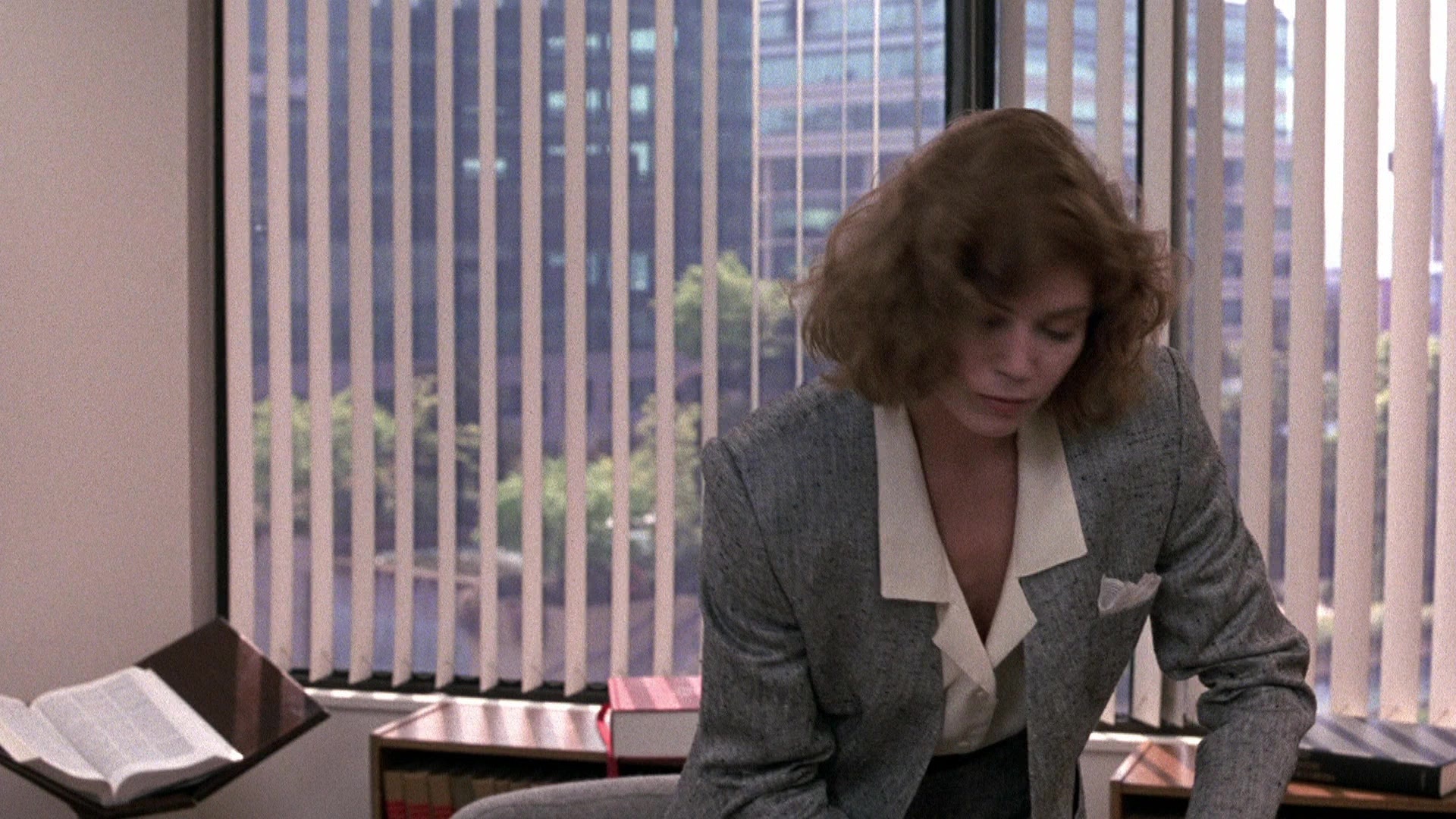 The Accused (1988), wide, 1.78:1 — film still
