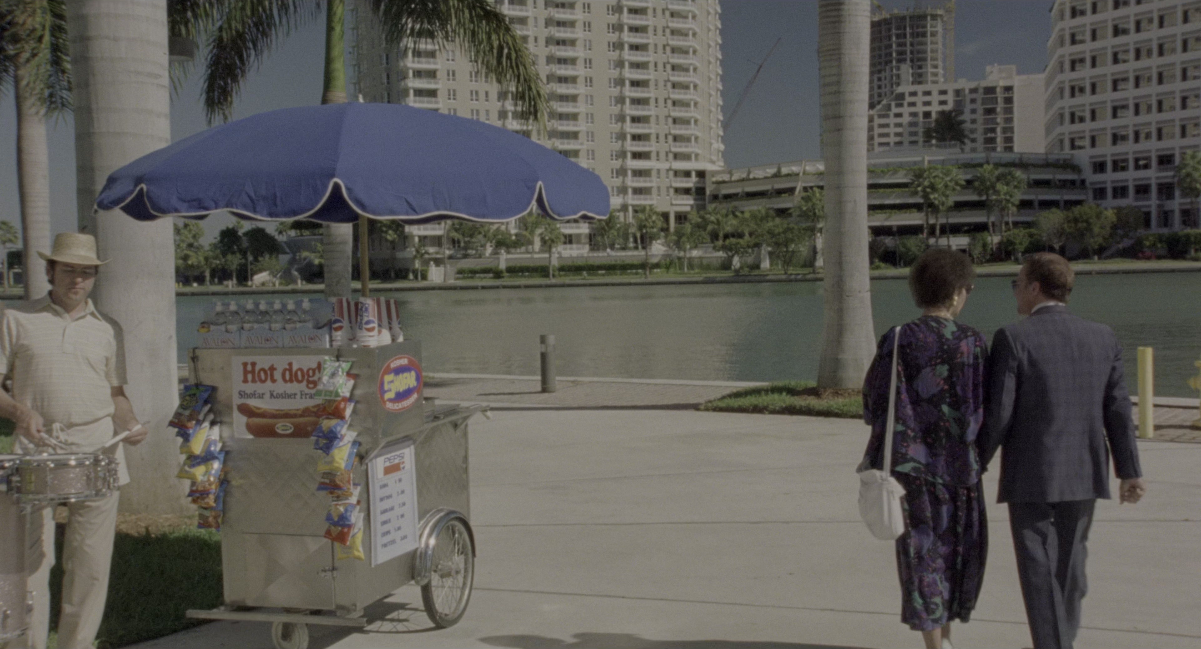 There's Something About Mary (1998), wide, 1.85:1 — film still