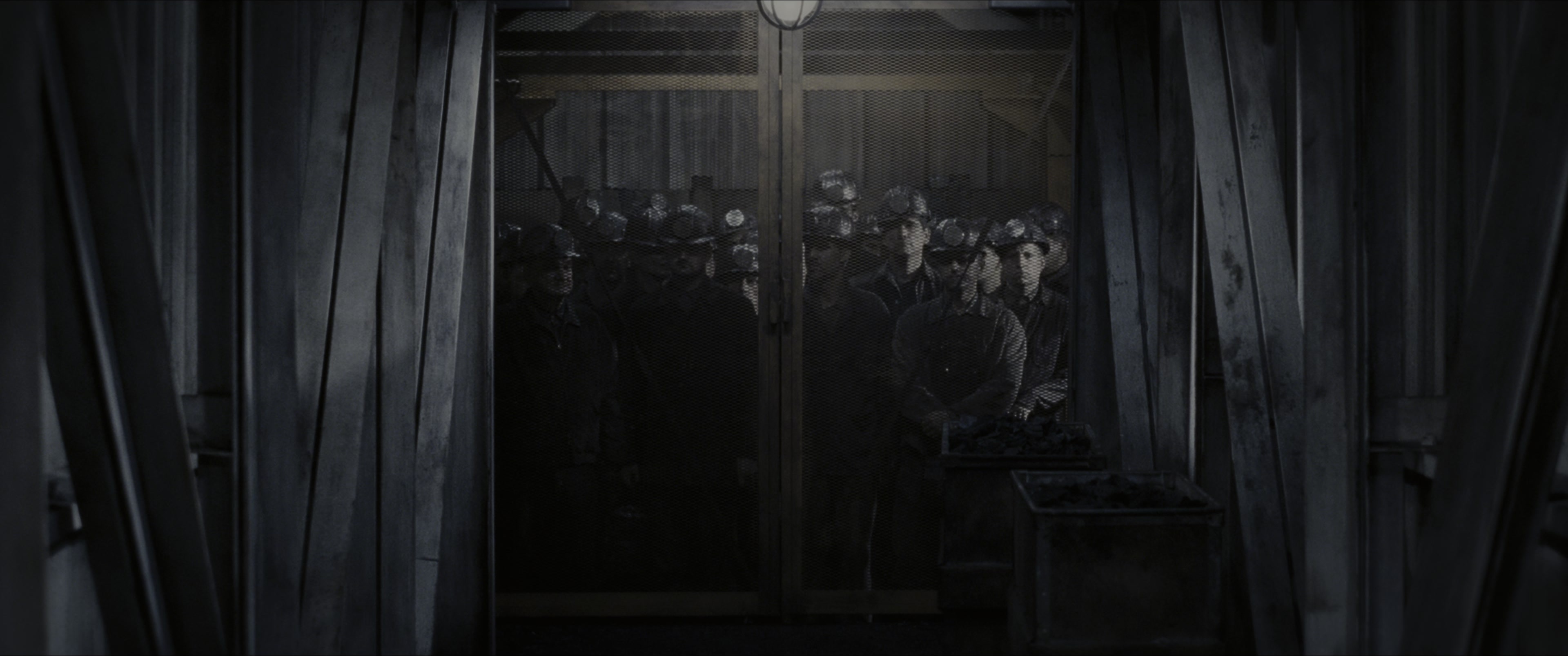 The Hunger Games (2012), wide, 2.39:1 — film still