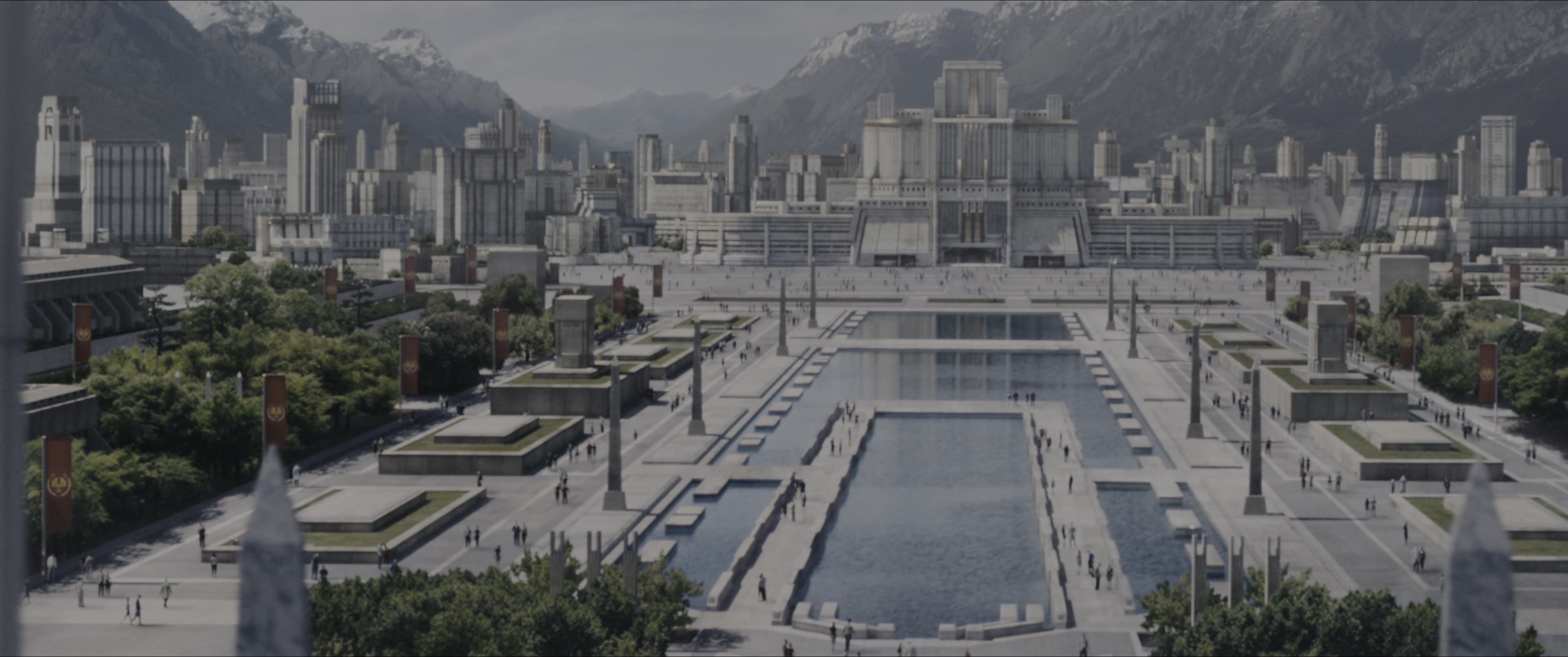 The Hunger Games (2012), wide, 2.39:1 — film still