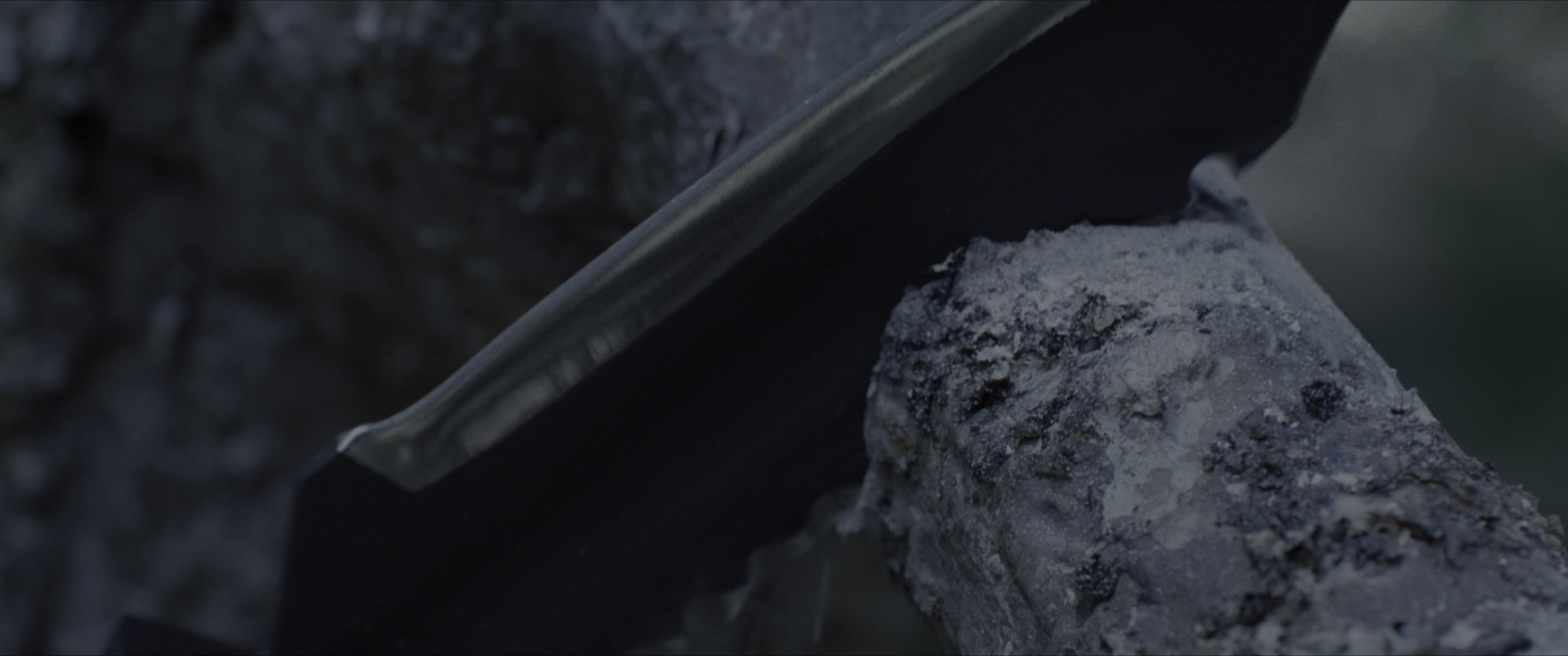 The Hunger Games (2012), wide, 2.39:1 — film still