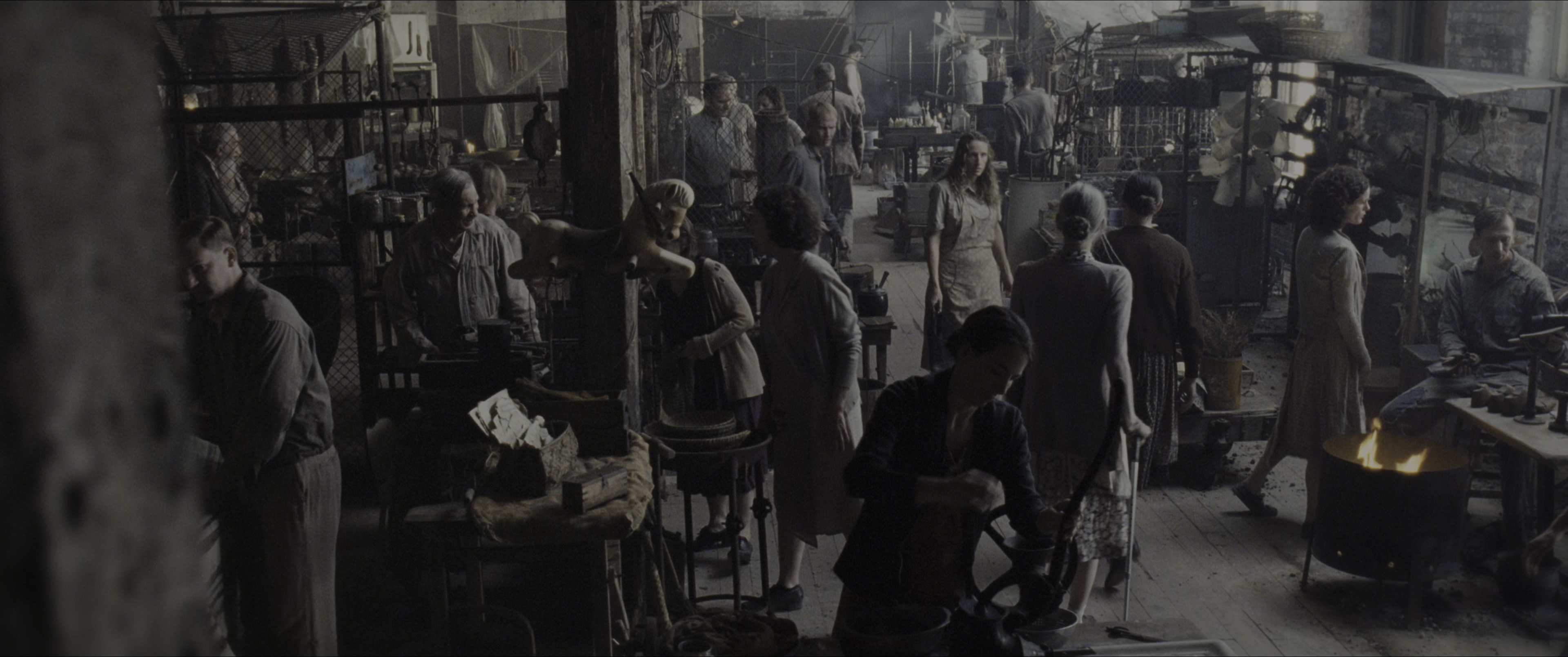 The Hunger Games (2012), wide, 2.39:1 — film still