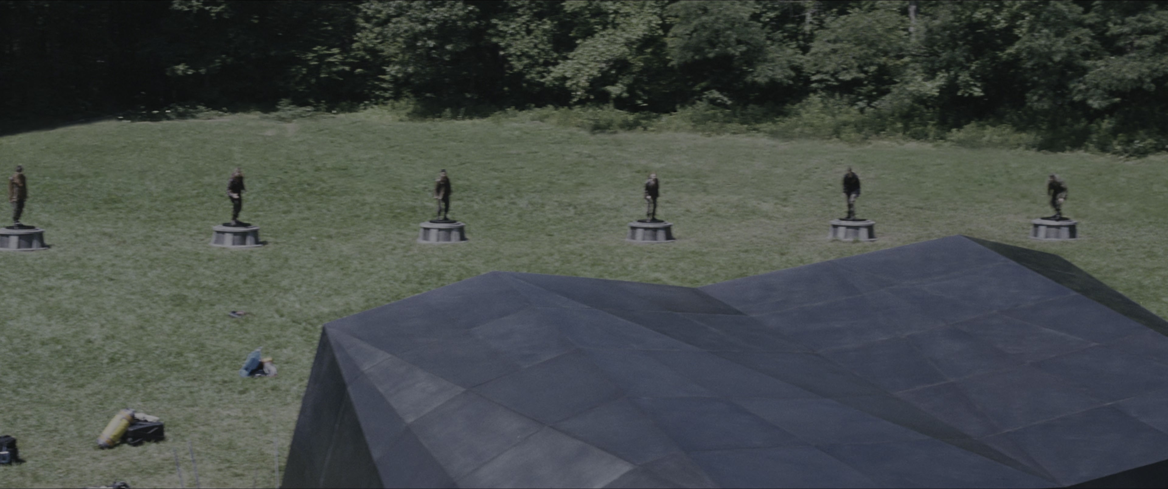 The Hunger Games (2012), wide, 2.39:1 — film still