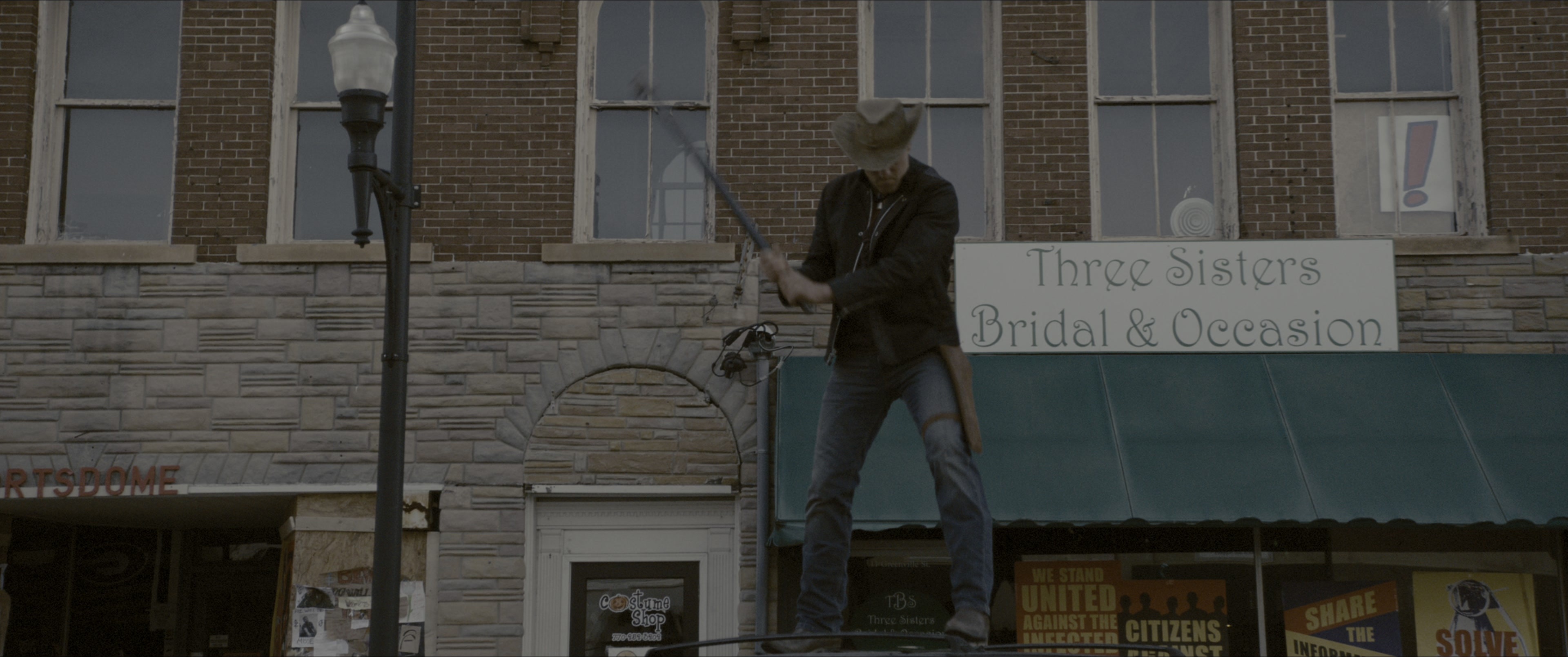 Zombieland (2009), wide, 2.39:1 — film still
