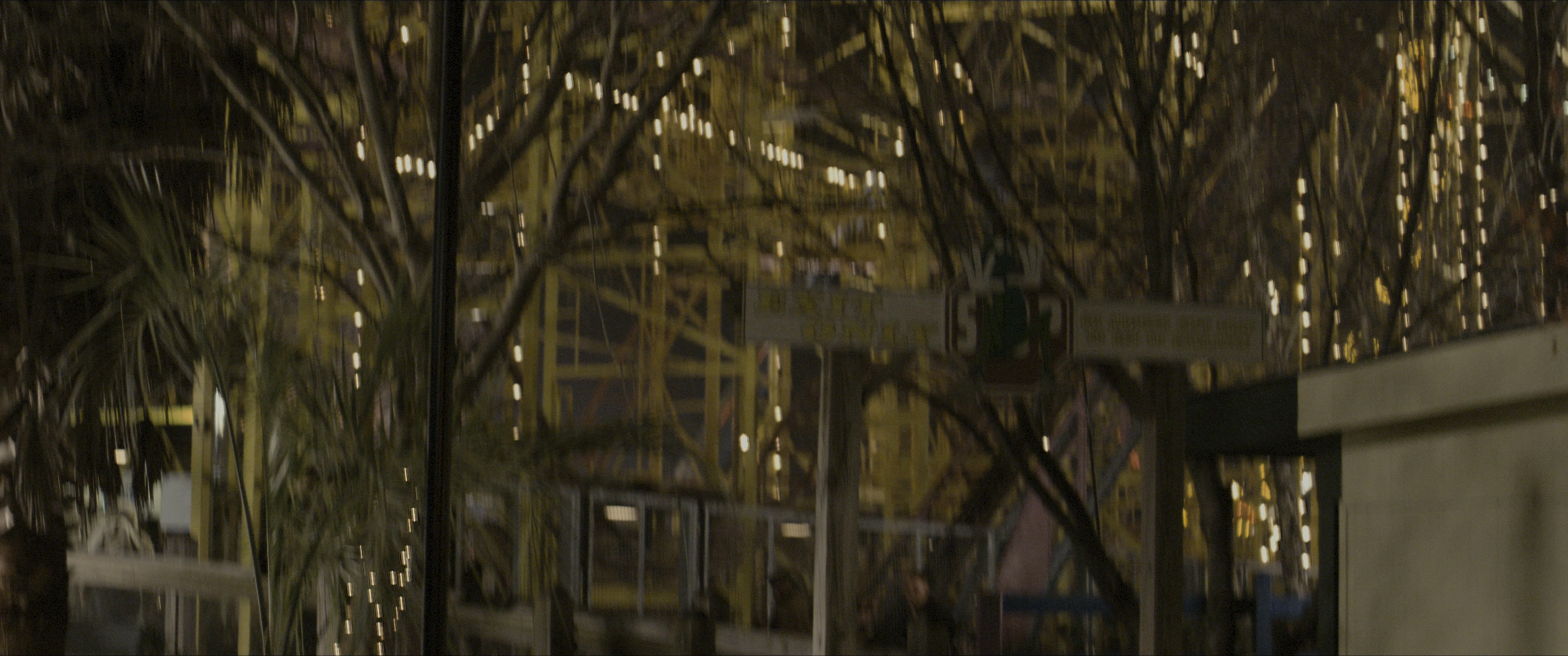 Zombieland (2009), wide, 2.39:1 — film still