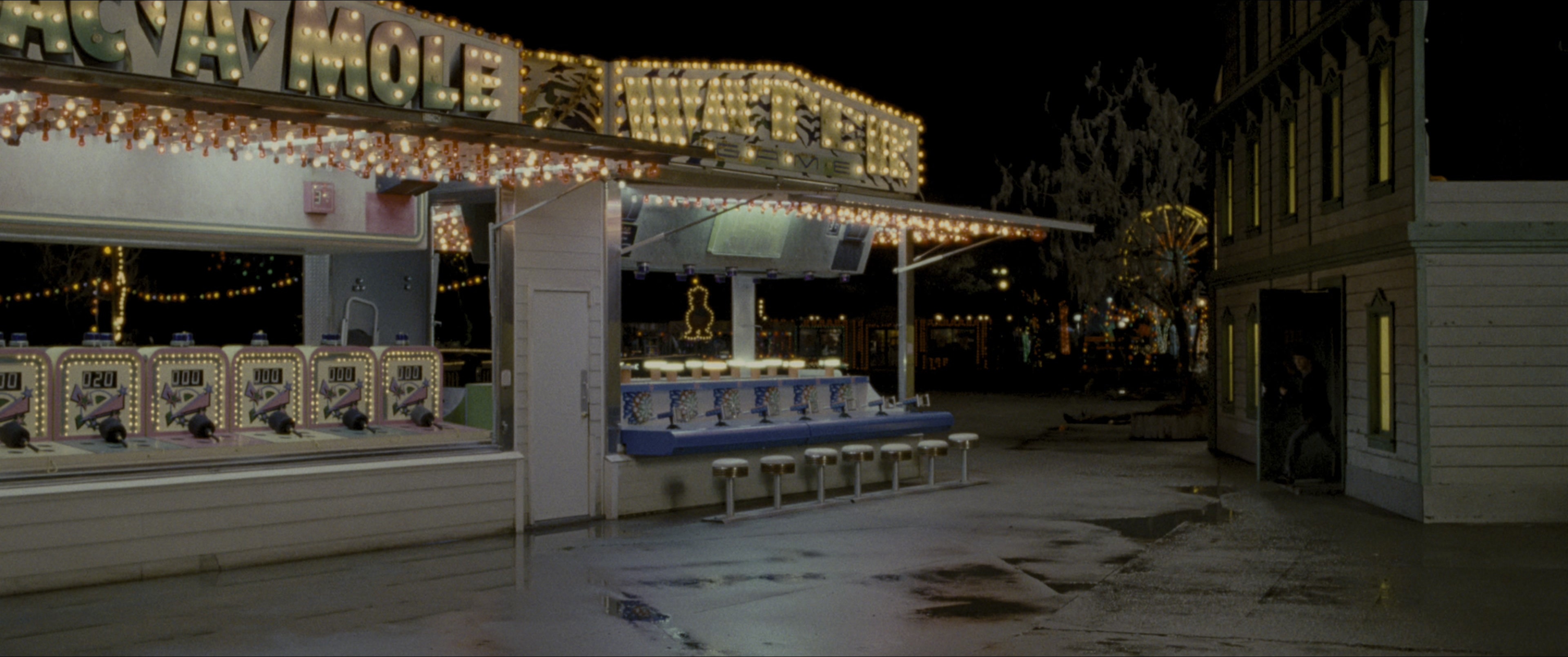 Zombieland (2009), wide, 2.39:1 — film still
