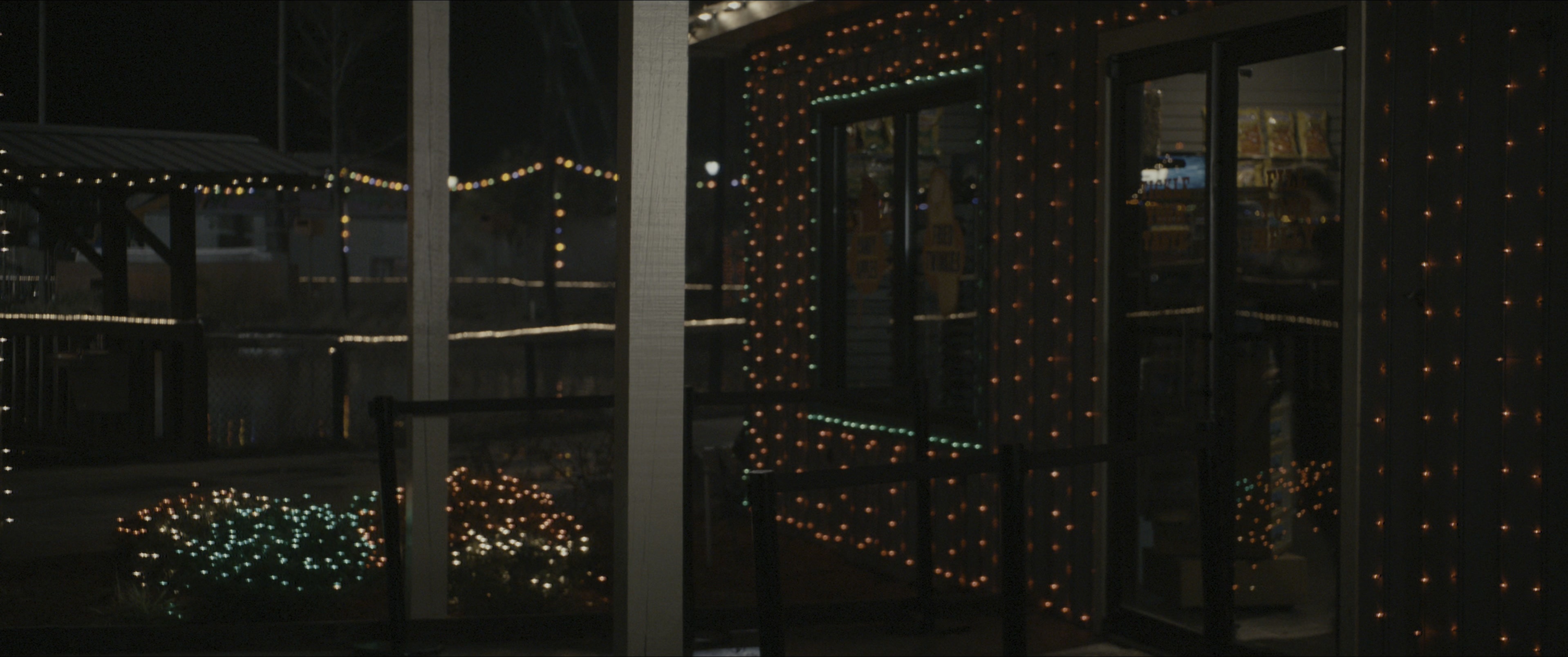 Zombieland (2009), wide, 2.39:1 — film still