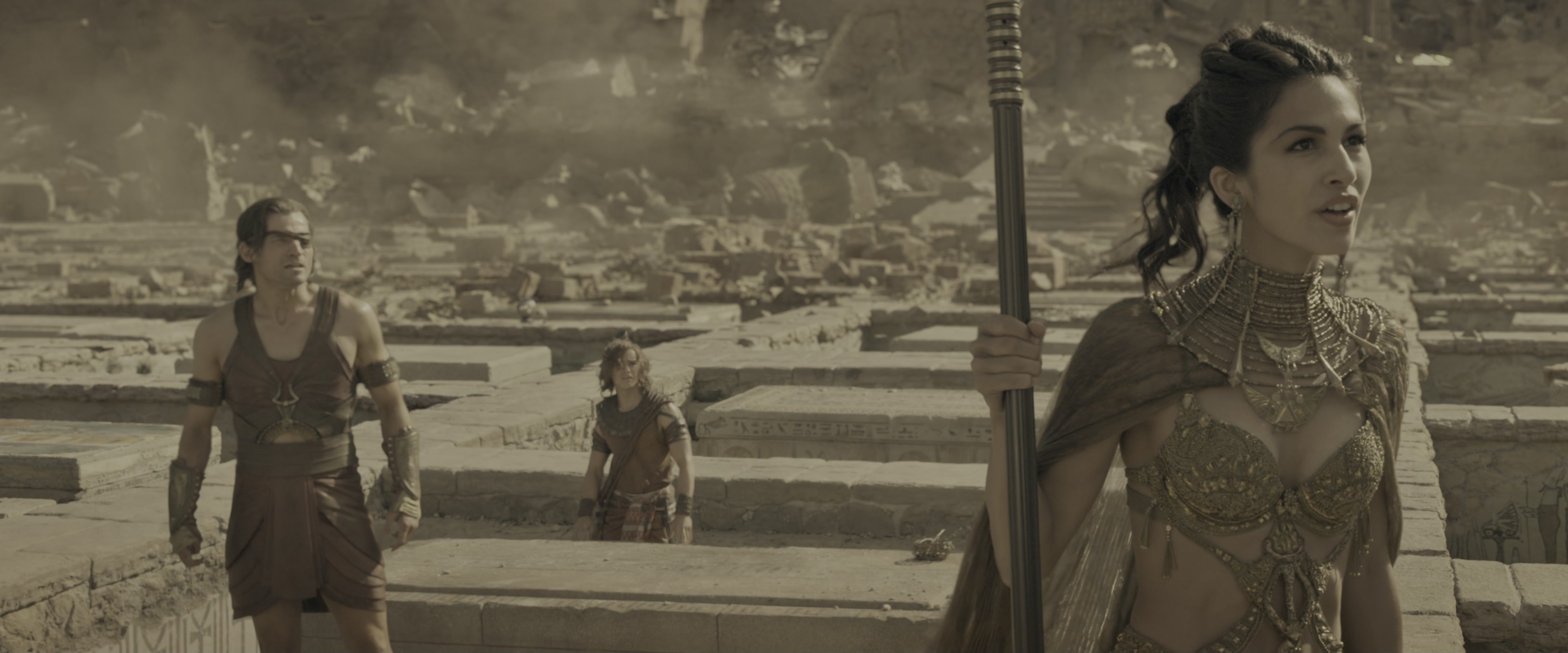 Gods of Egypt (2016), wide, 2.40:1 — film still