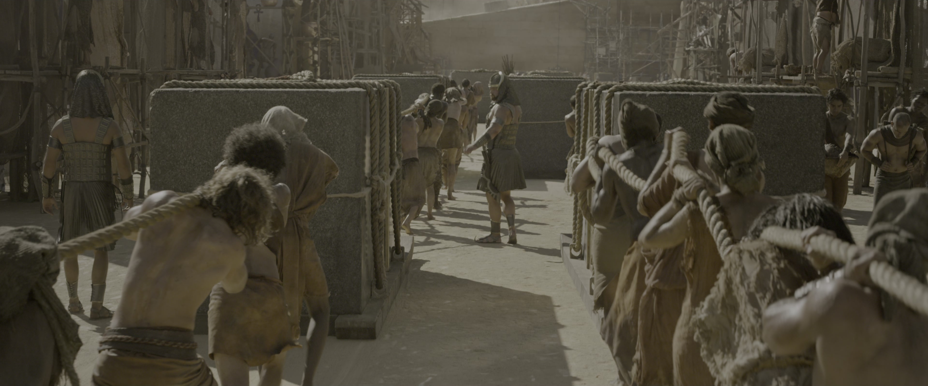 Gods of Egypt (2016), wide, 2.40:1 — film still
