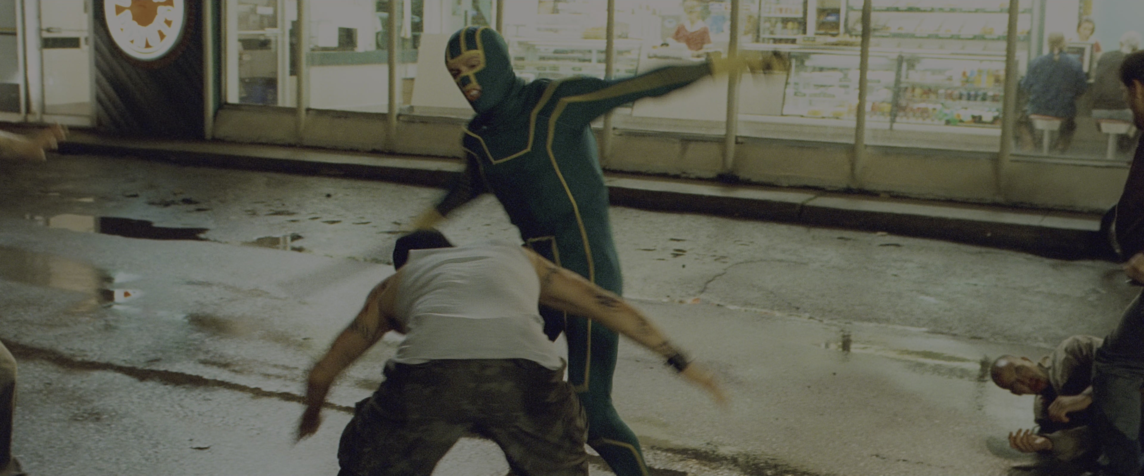 Kick-Ass (2010), wide, 2.40:1 — film still