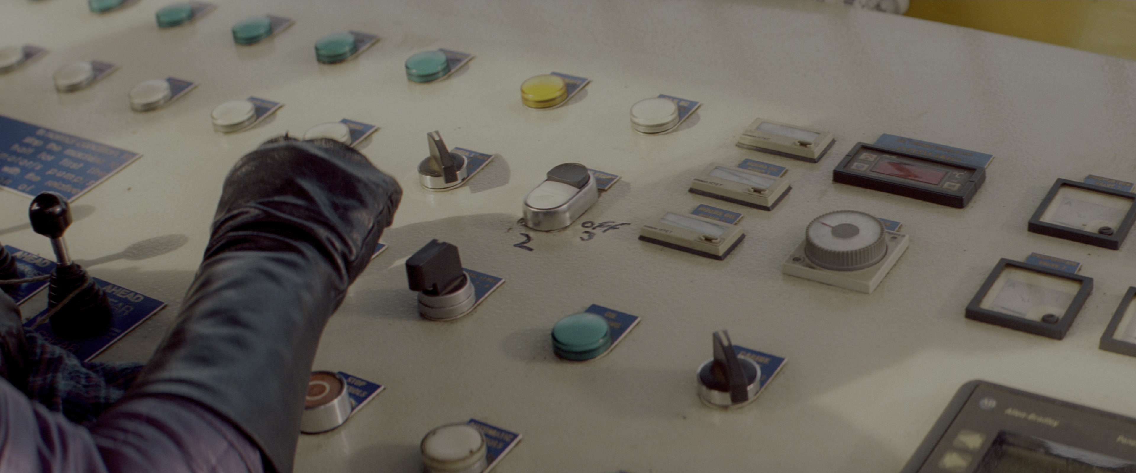 Kick-Ass (2010), unknown, 2.40:1 — film still