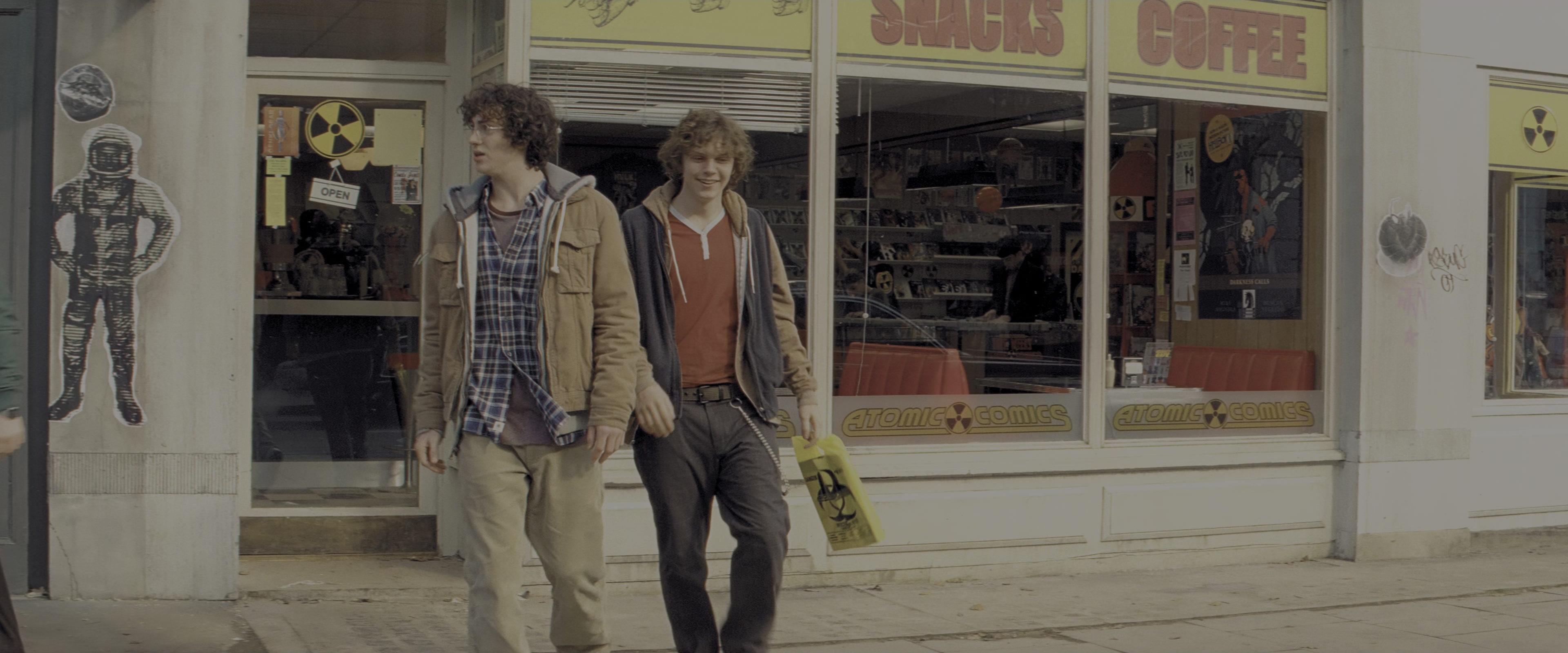 Kick-Ass (2010), wide, 2.40:1 — film still