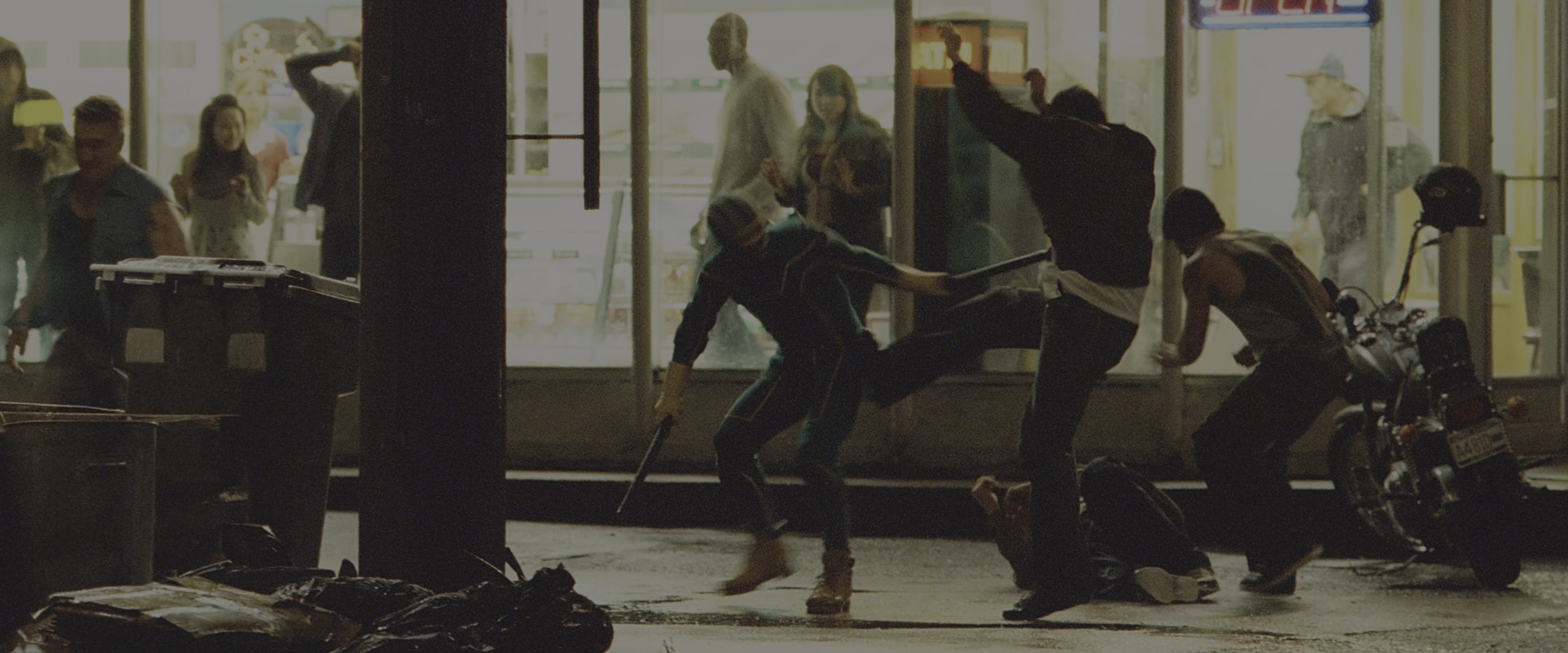 Kick-Ass (2010), wide, 2.40:1 — film still
