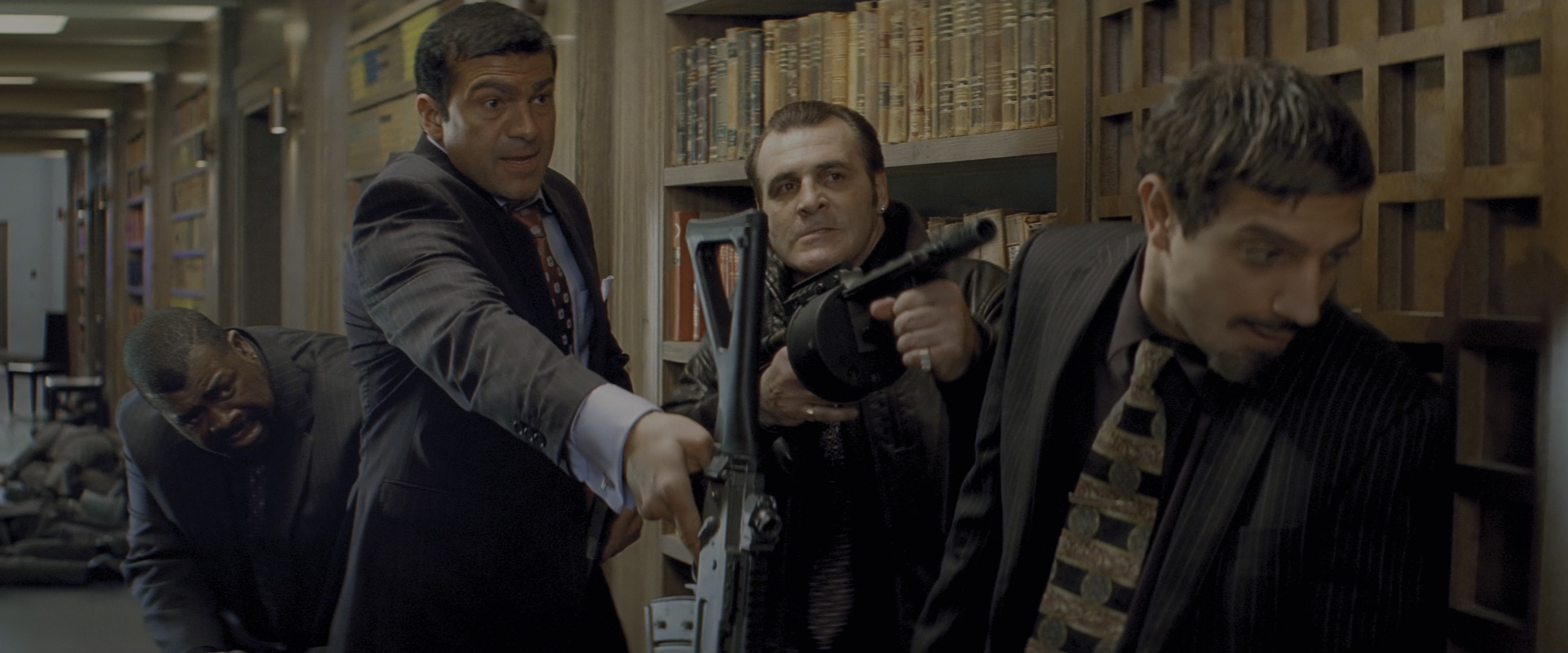 Kick-Ass (2010), wide, 2.40:1 — film still