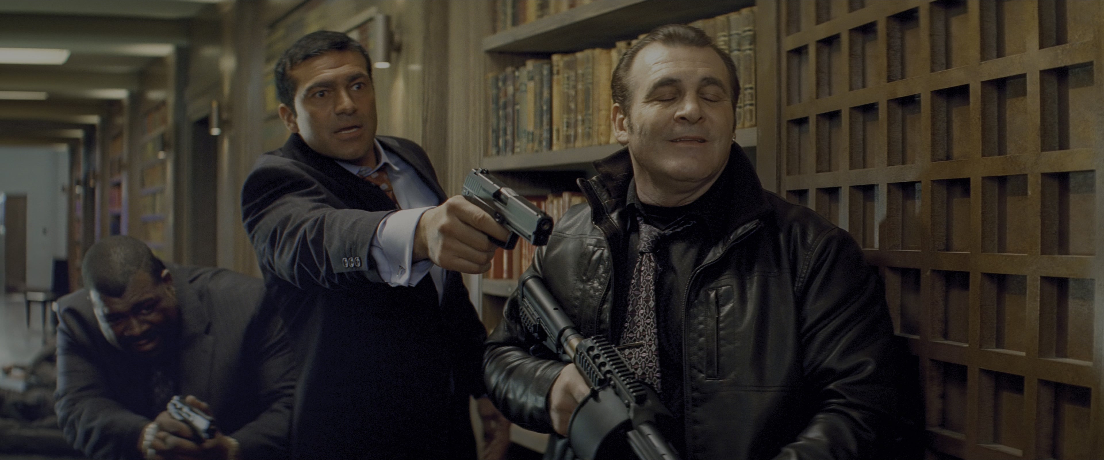 Kick-Ass (2010), wide, 2.40:1 — film still