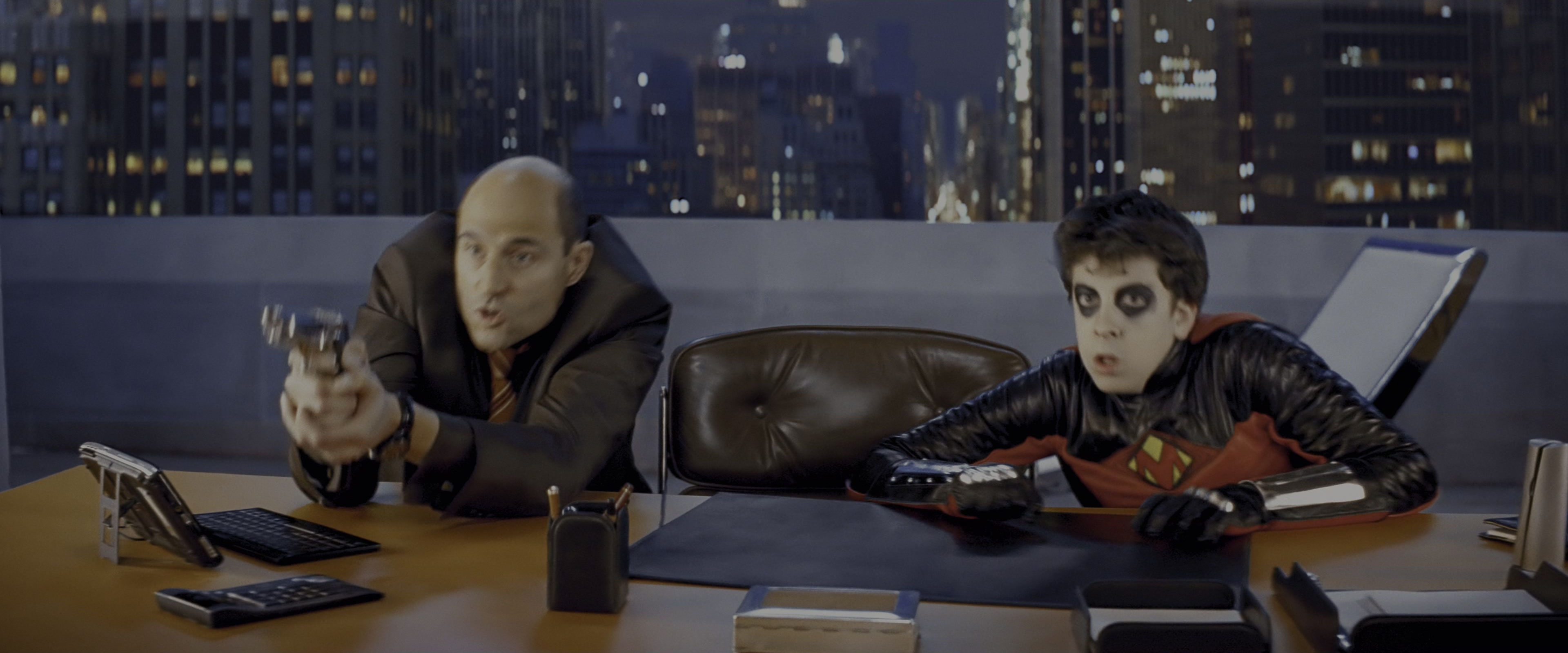 Kick-Ass (2010), wide, 2.40:1 — film still