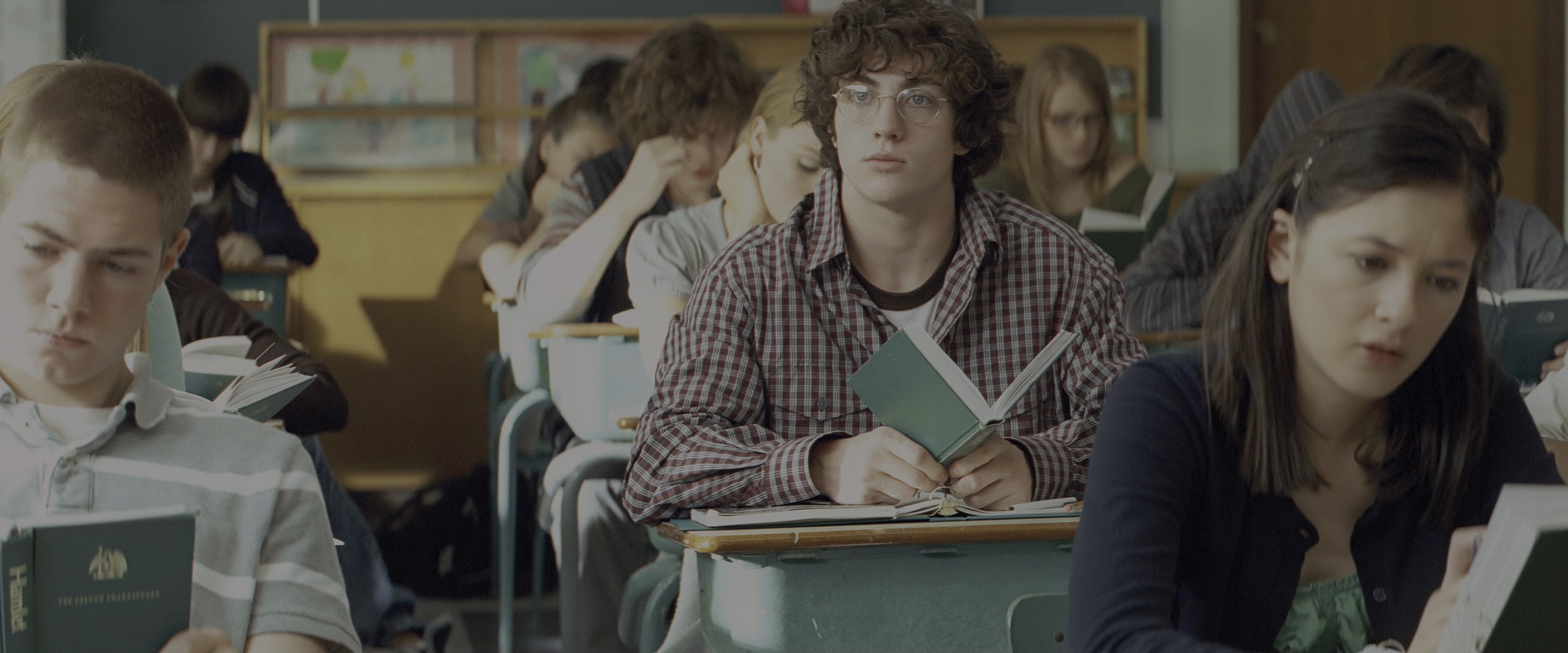 Kick-Ass (2010), wide, 2.40:1 — film still